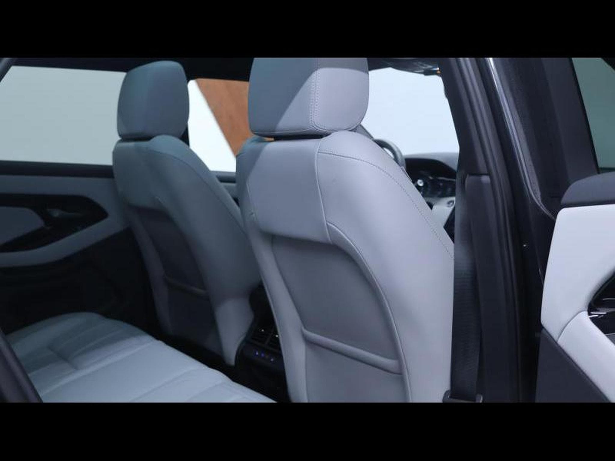 Land-Rover Range Rover Evoque D165 S AWD auto (2025) - Photo 12