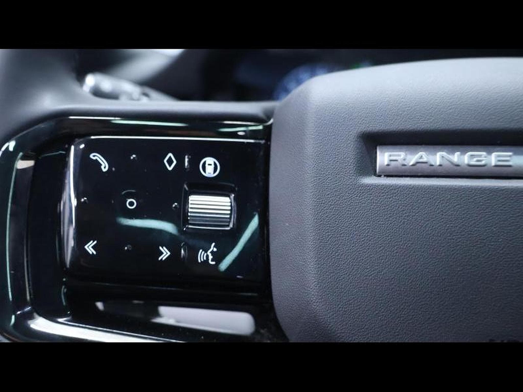 Land-Rover Range Rover Evoque D165 S AWD auto (2025) - Photo 15