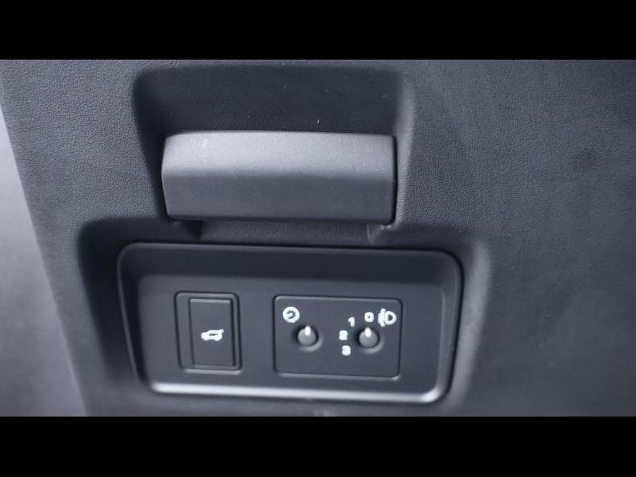 Land-Rover Range Rover Evoque D165 S AWD auto (2025) - Photo 27