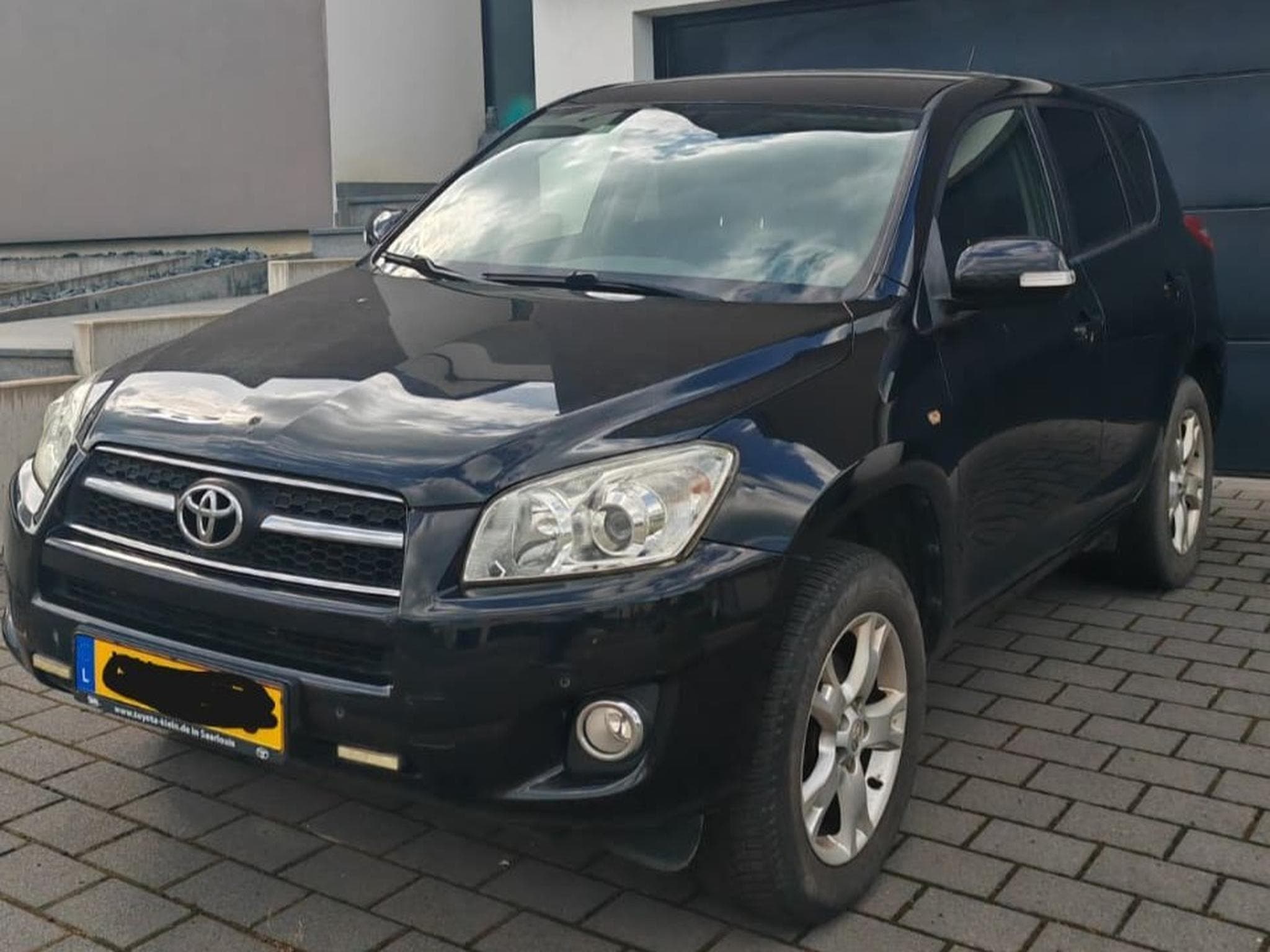 Toyota Rav 4 (2010) - Photo 1