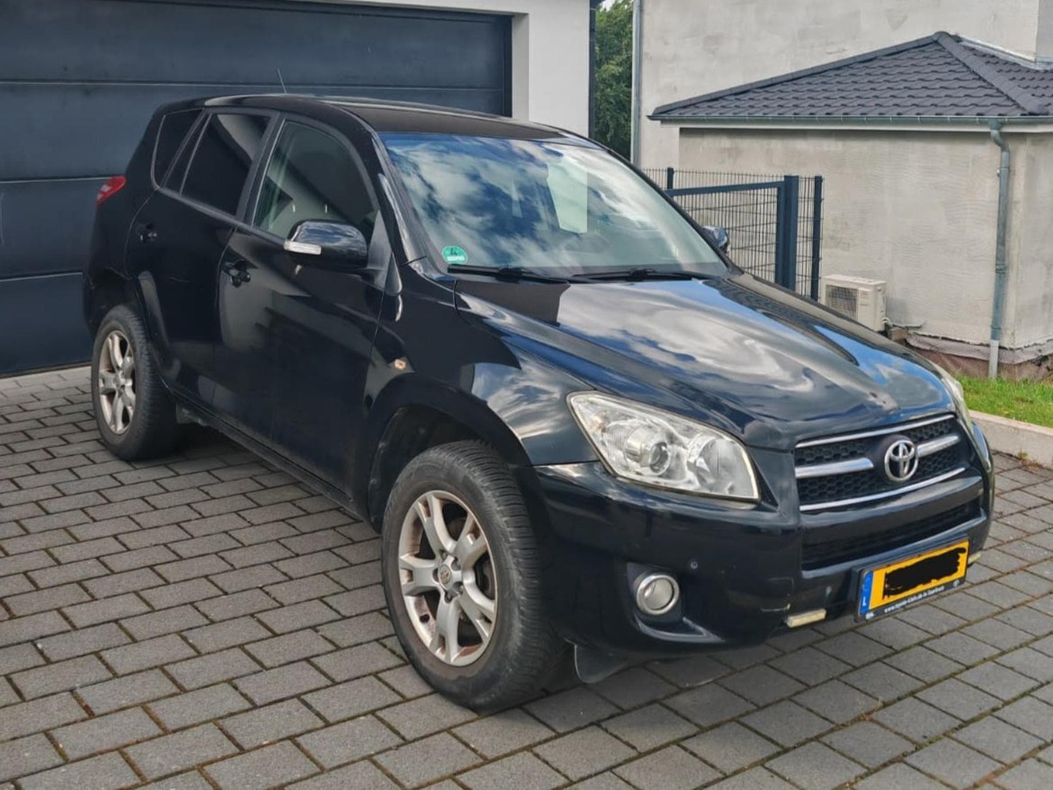 Toyota Rav 4 (2010) - Photo 3
