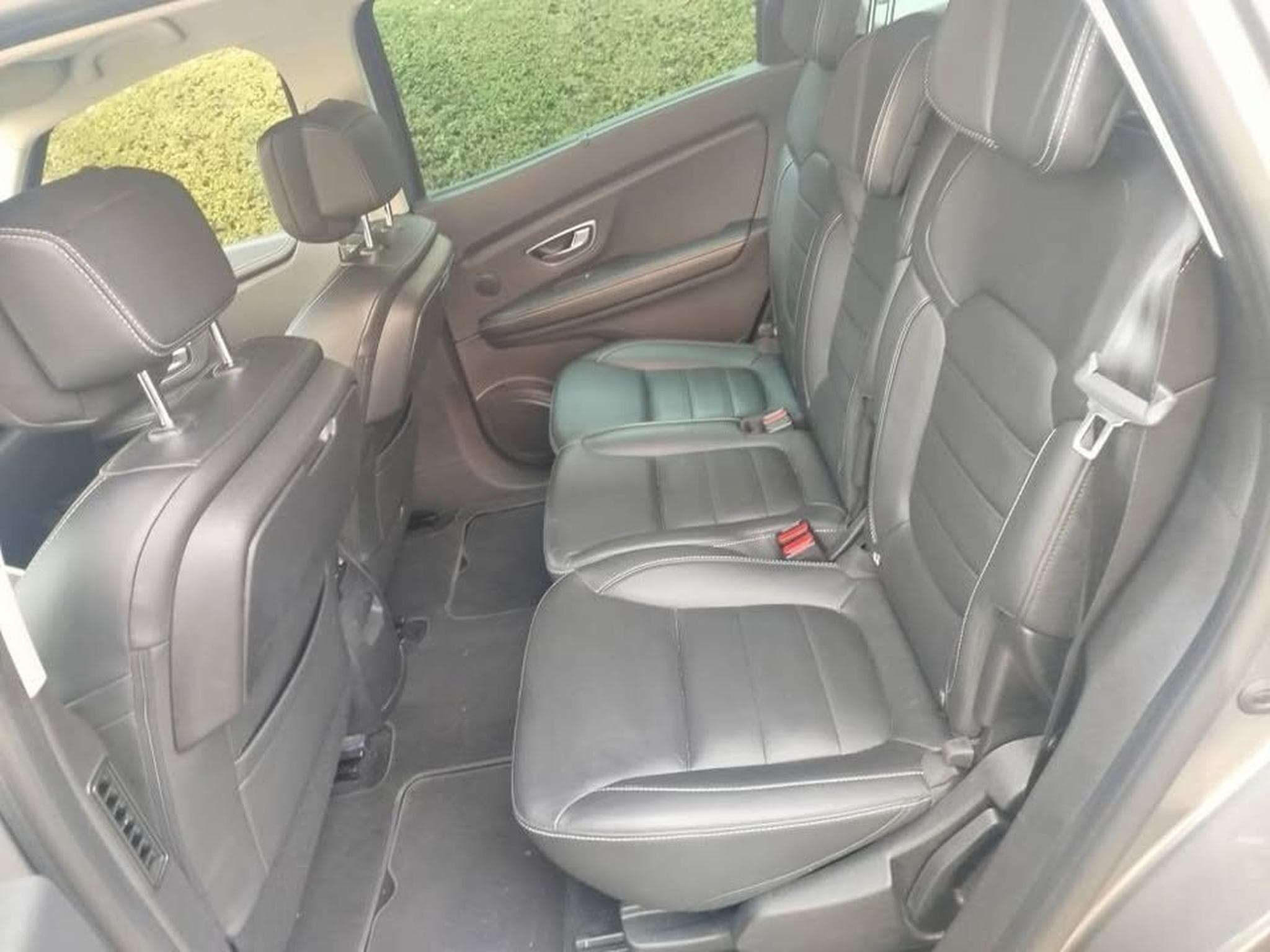 Renault Grand Scenic INITIAL PARIS (2020) - Photo 8