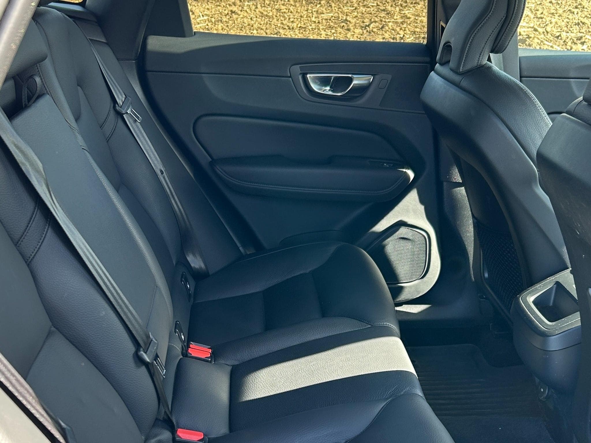 Volvo XC60 B4 Diesel Mild Hybrid Plus Bright (ASO) (2022) - Photo 13