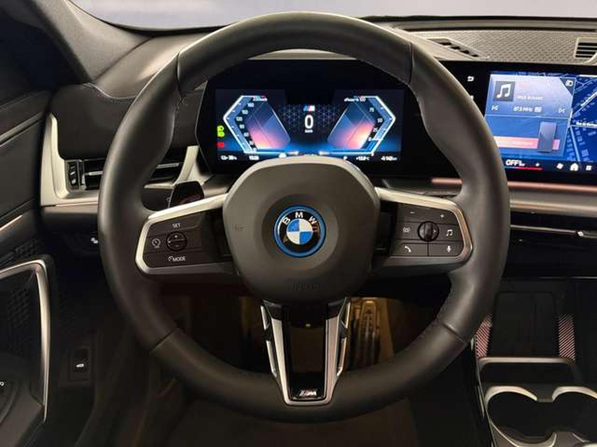BMW iX2 xDrive30 DAB LED Komfortzg. (2025) - Foto 12