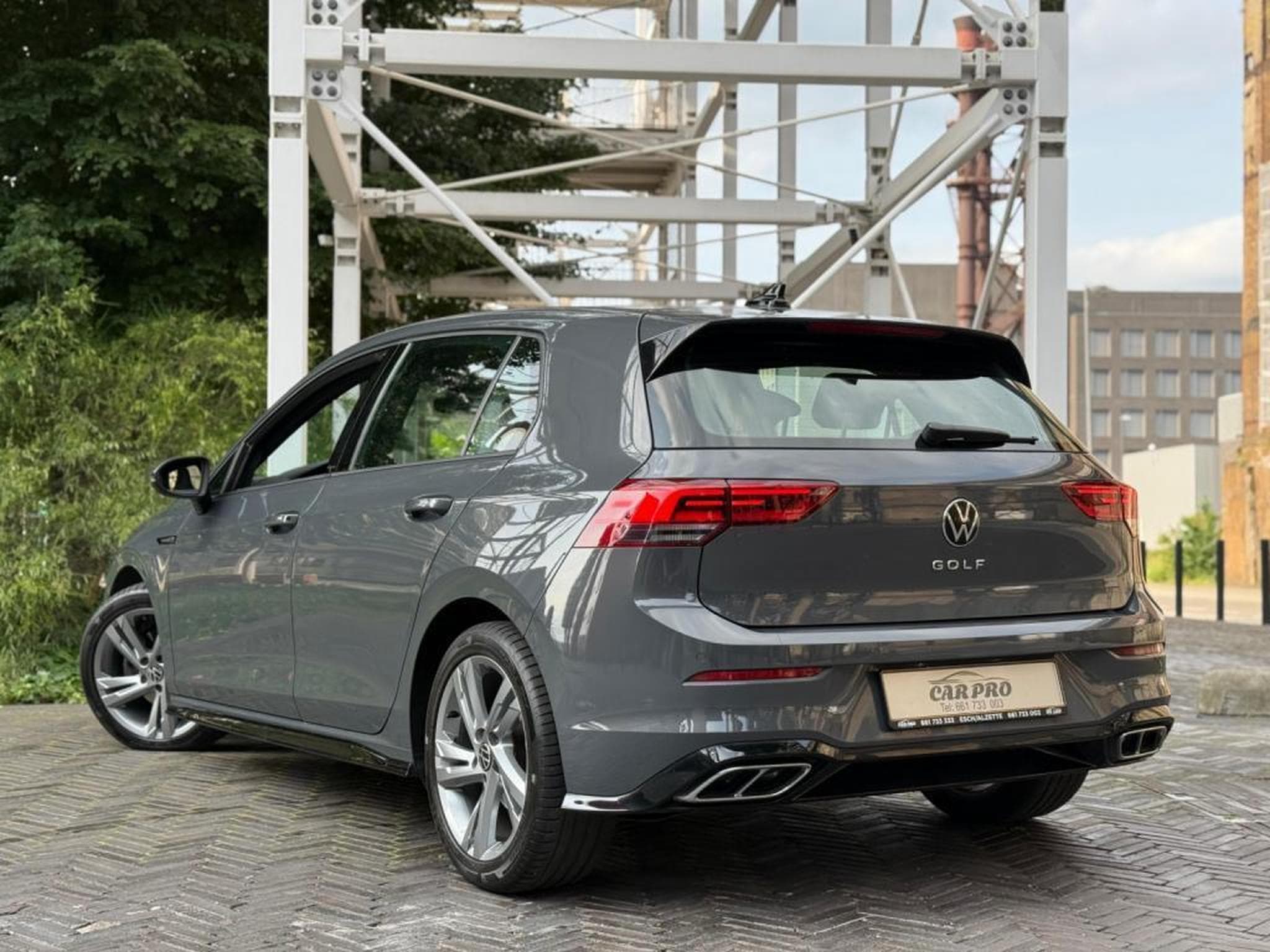 VW Golf VIII / R LINE / Automatique / LED / COCKPIT VIRTUEL (2022) - Photo 3