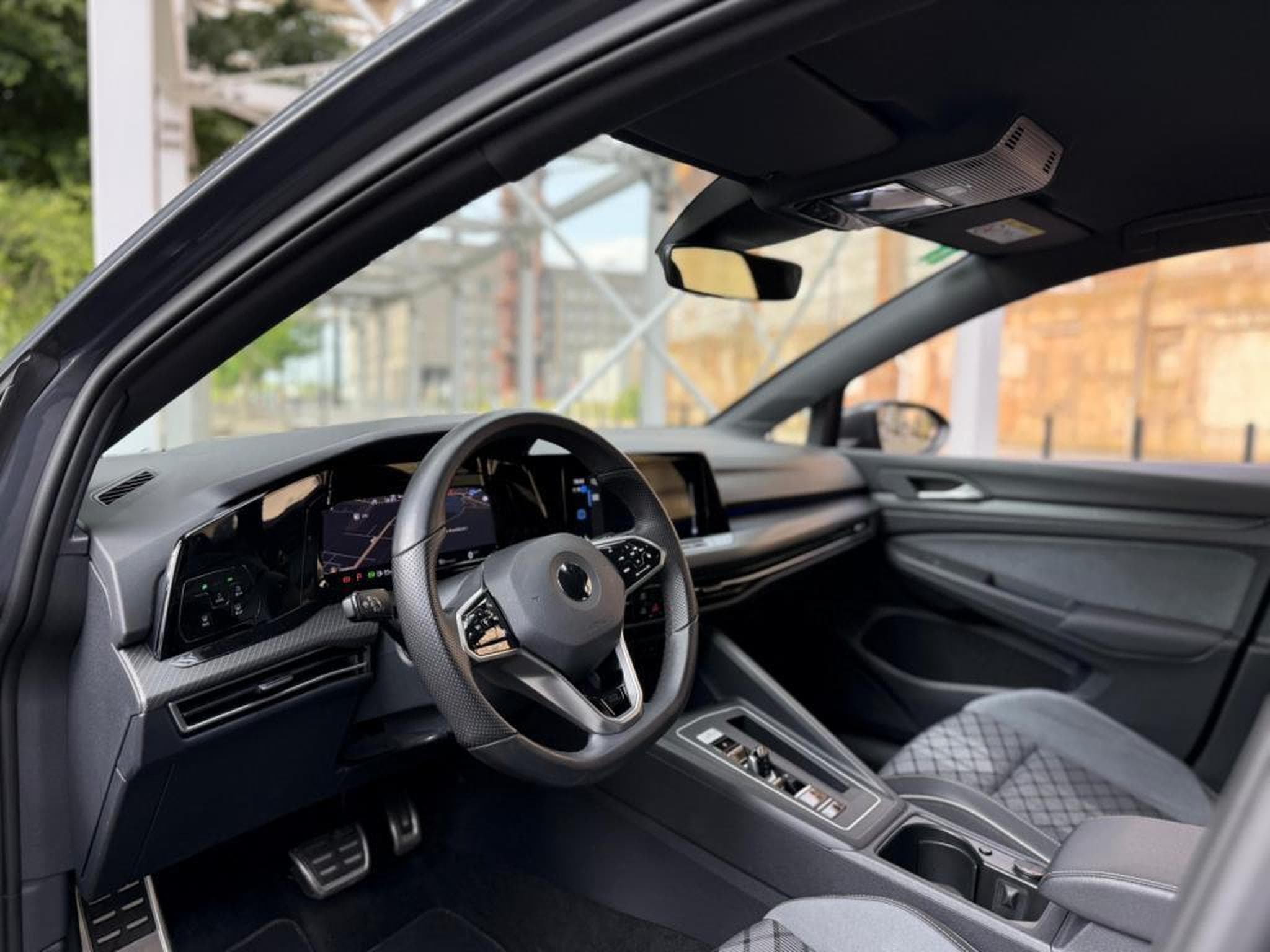 VW Golf VIII / R LINE / Automatique / LED / COCKPIT VIRTUEL (2022) - Photo 16