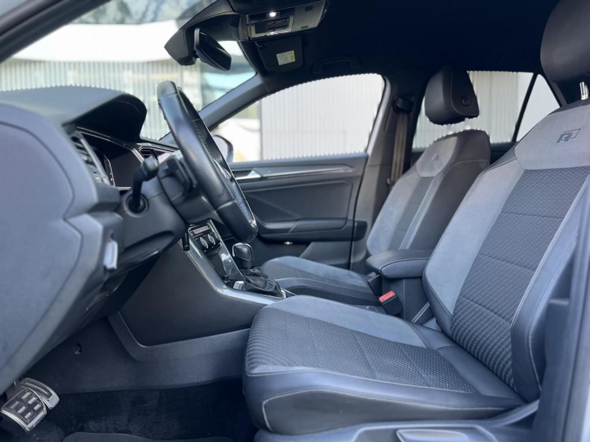 VW T-Roc R-Line / Attache Remorque / (2021) - Photo 17