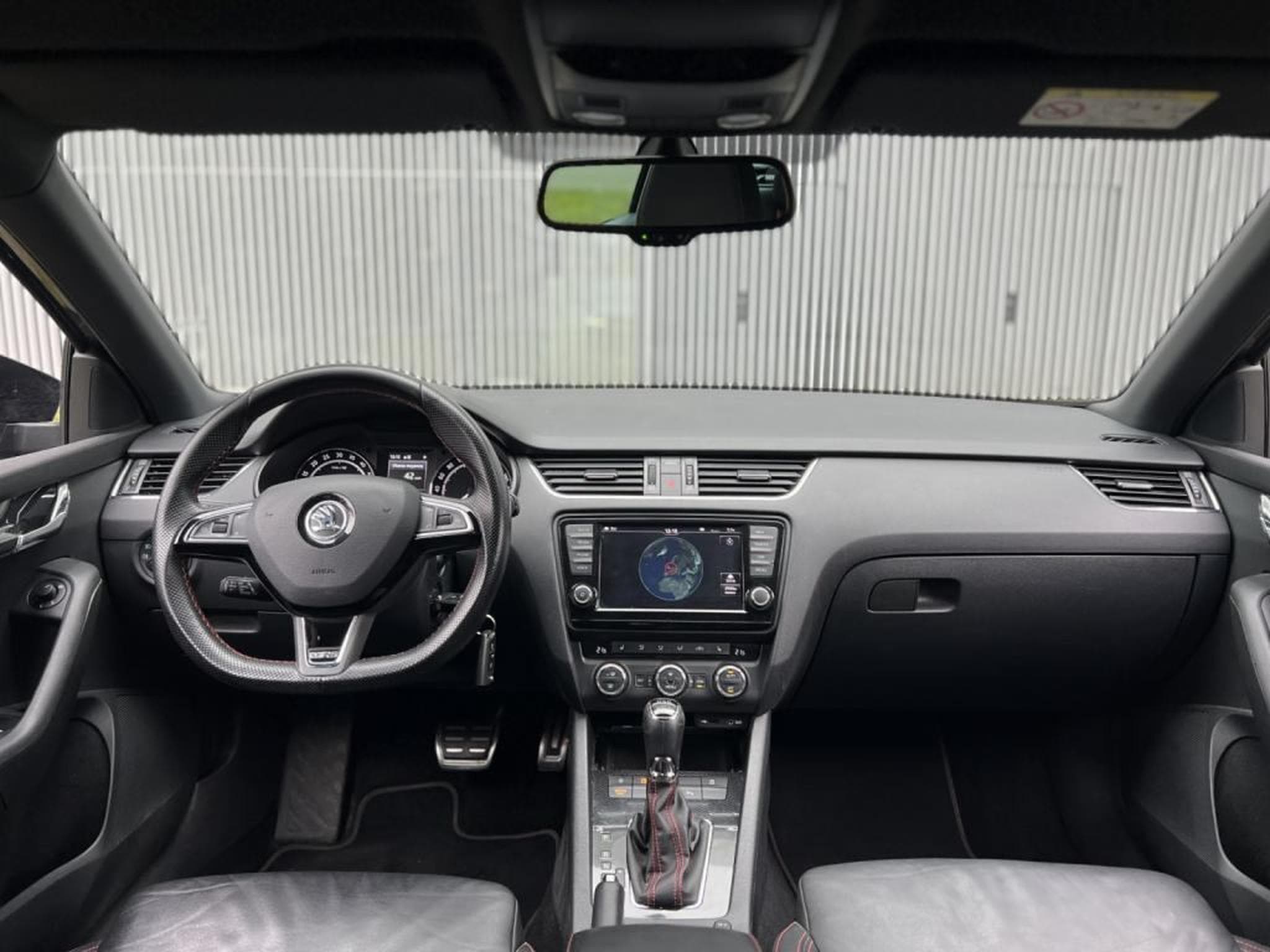 Skoda Octavia Automatique / 2.0 TDI / (2015) - Photo 10