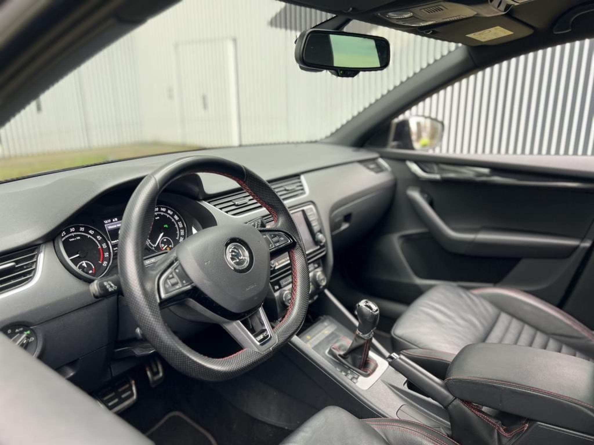 Skoda Octavia Automatique / 2.0 TDI / (2015) - Photo 11
