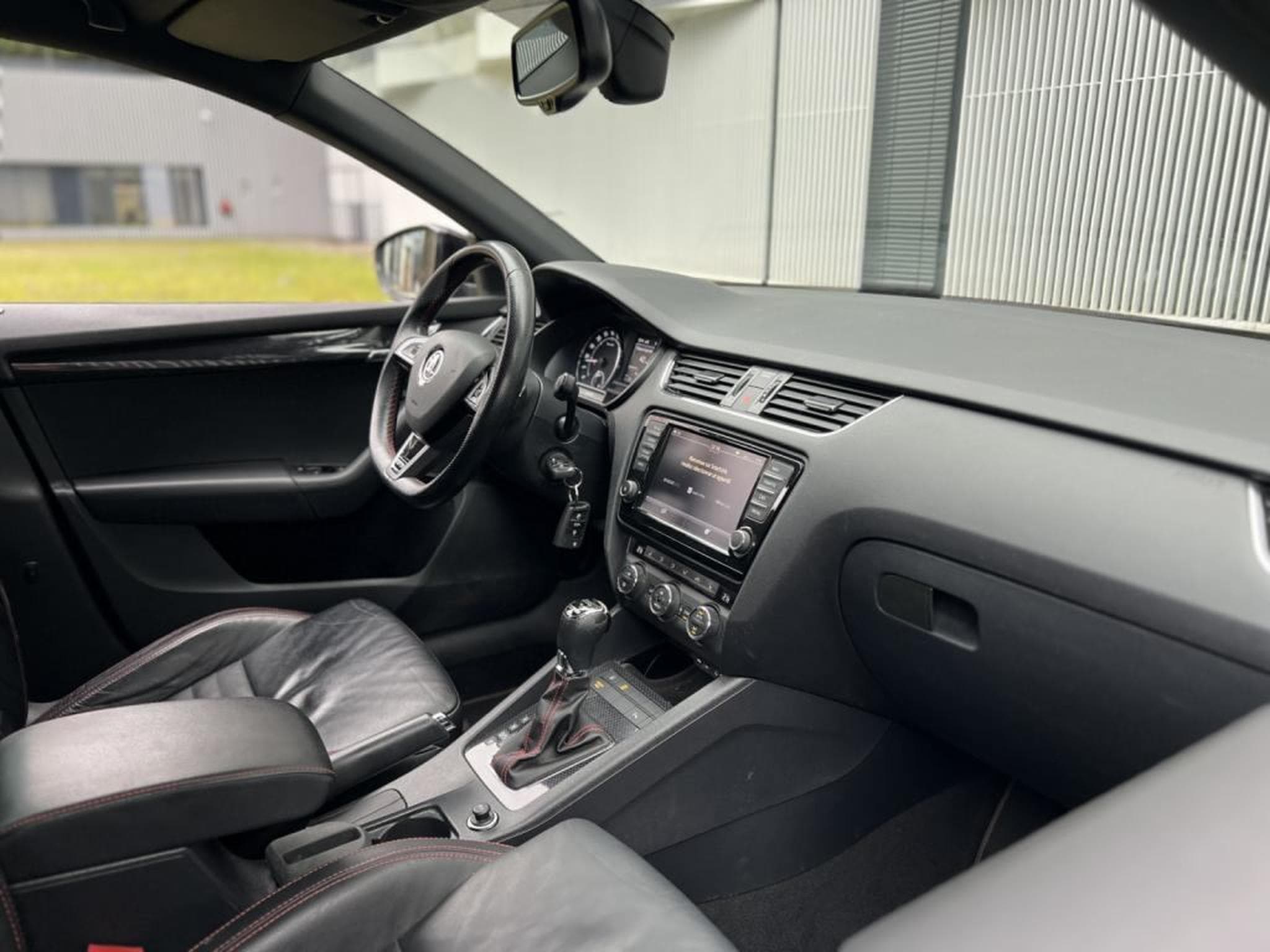 Skoda Octavia Automatique / 2.0 TDI / (2015) - Photo 12