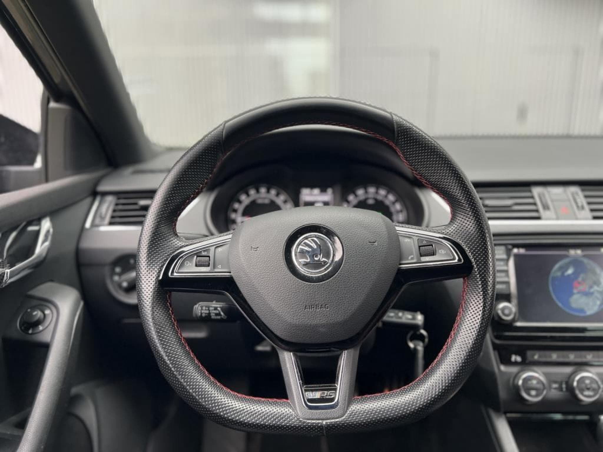 Skoda Octavia Automatique / 2.0 TDI / (2015) - Photo 14