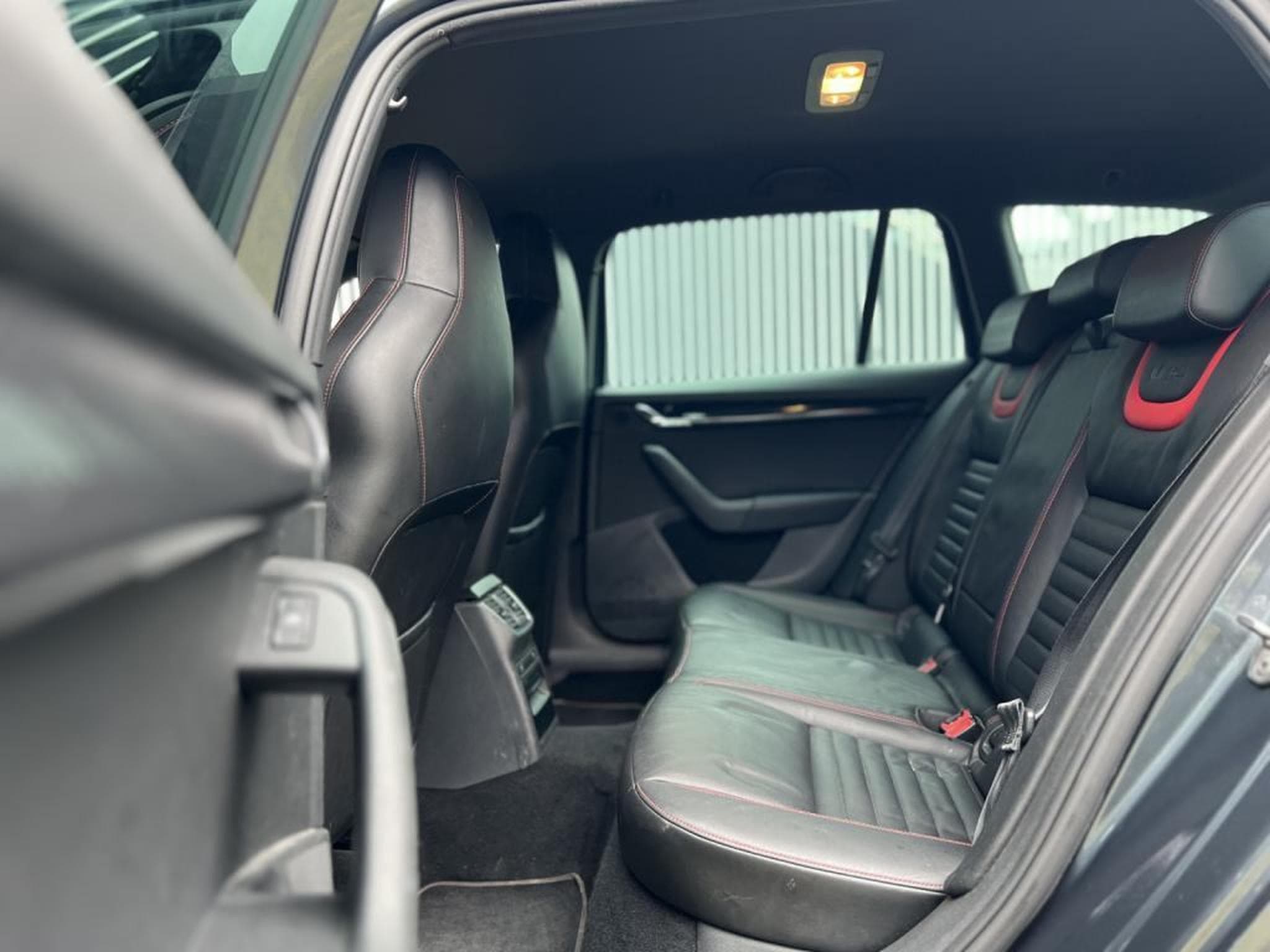 Skoda Octavia Automatique / 2.0 TDI / (2015) - Photo 17
