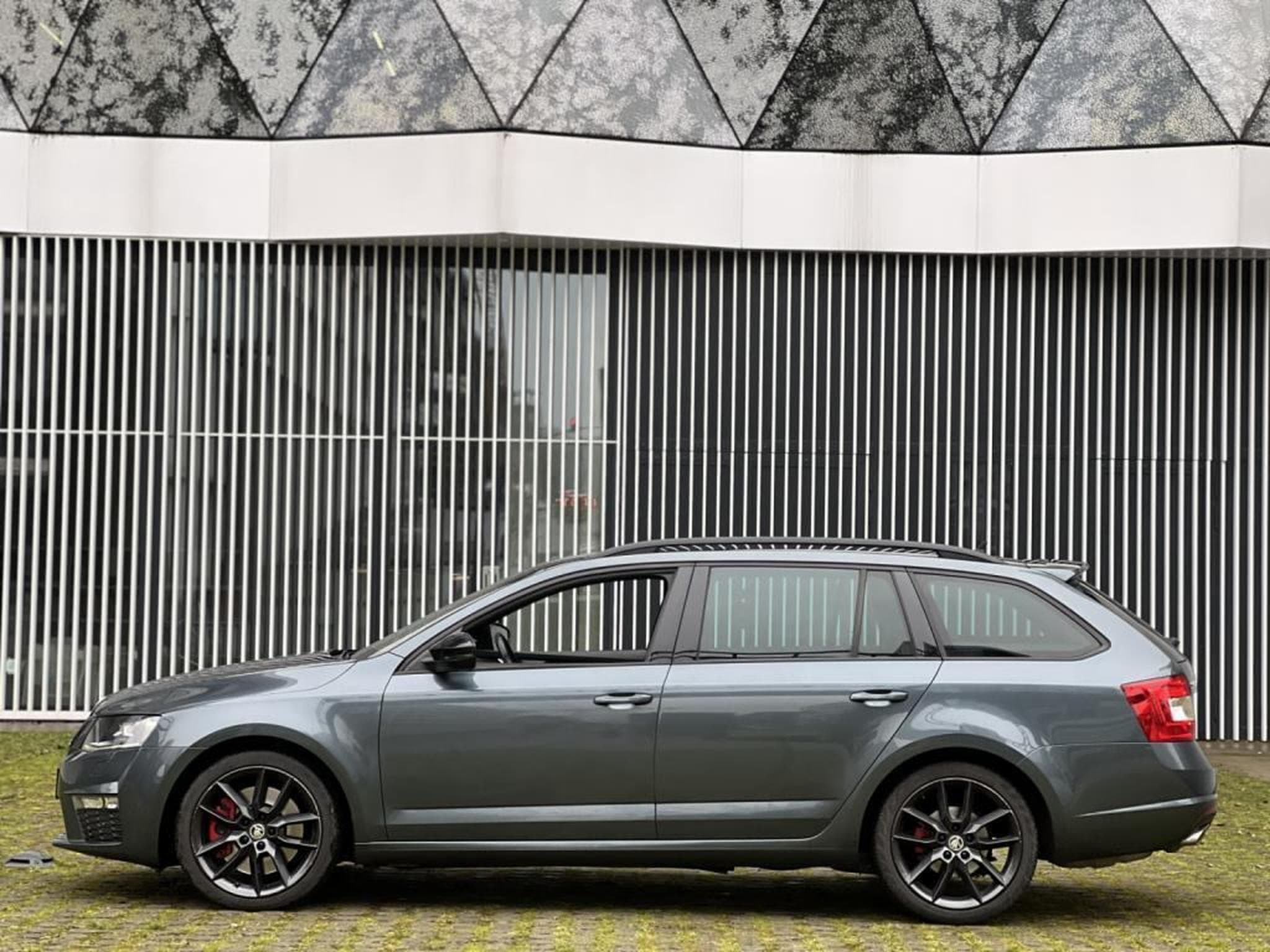 Skoda Octavia Automatique / 2.0 TDI / (2015) - Photo 8