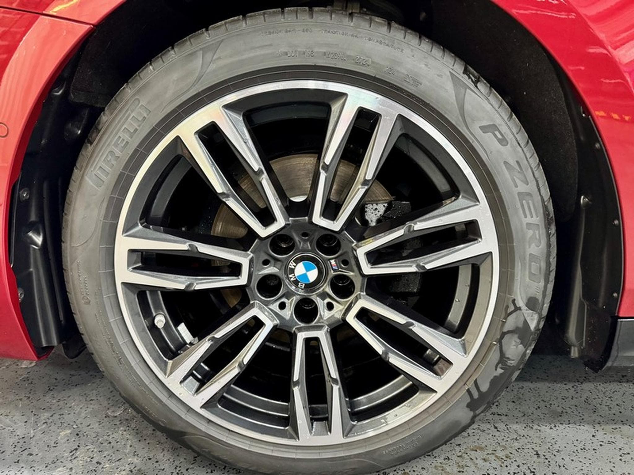 BMW 520 520dA Touring 2.0 197cv Auto xDrive M-SPORT (2025) - Foto 3