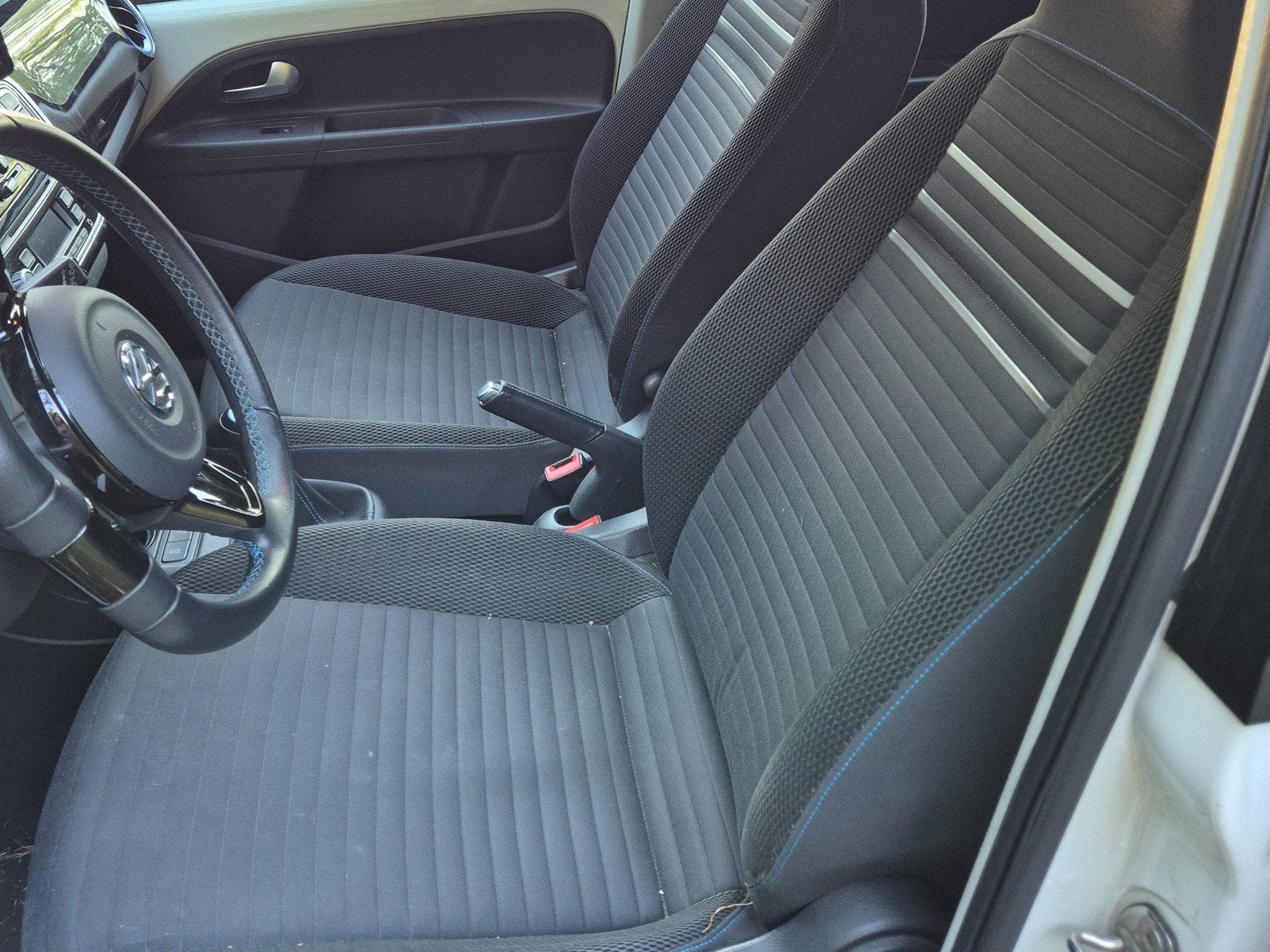 VW UP (2014) - Foto 2