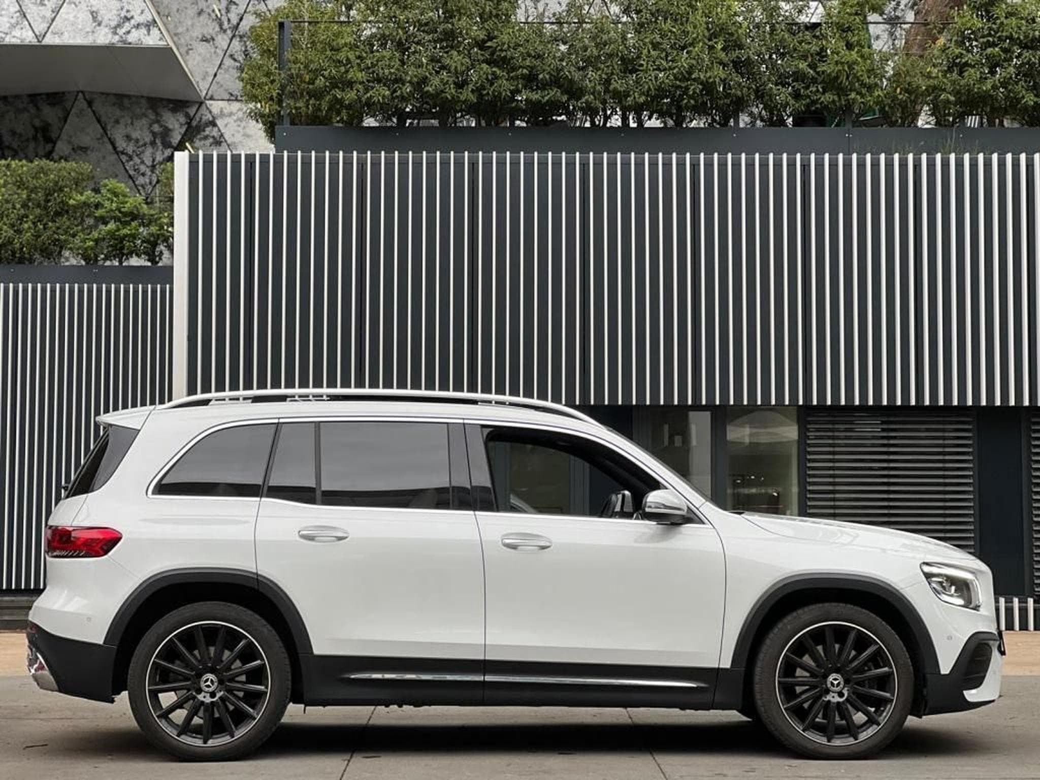 Mercedes GLB 250 (2021) - Photo 7