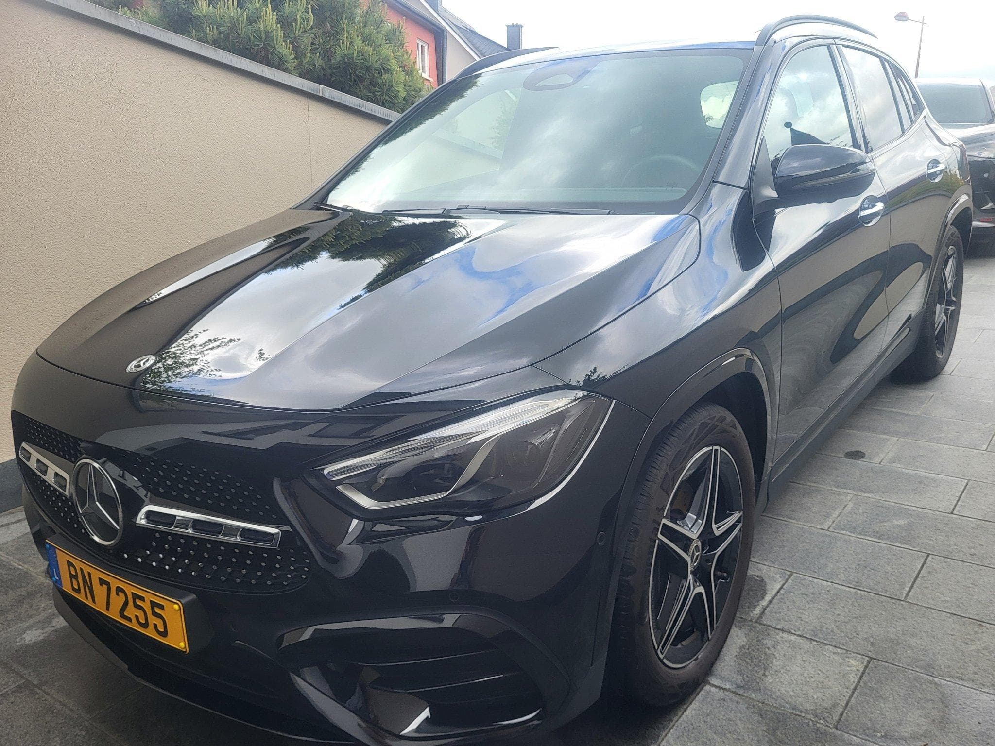 Mercedes GLA 200 AMG-Line (2024) - Photo 2