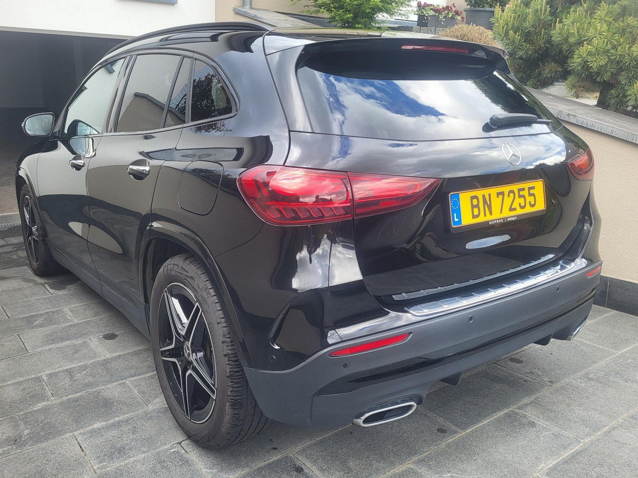 Mercedes GLA 200 AMG-Line (2024) - Photo 3