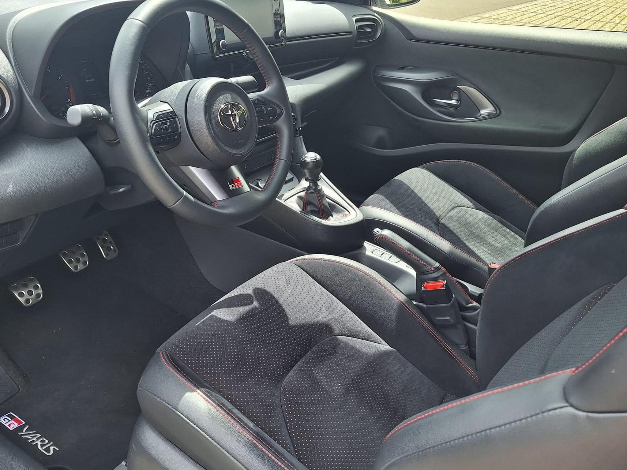 Toyota Yaris GR TRACK (2021) - Photo 2