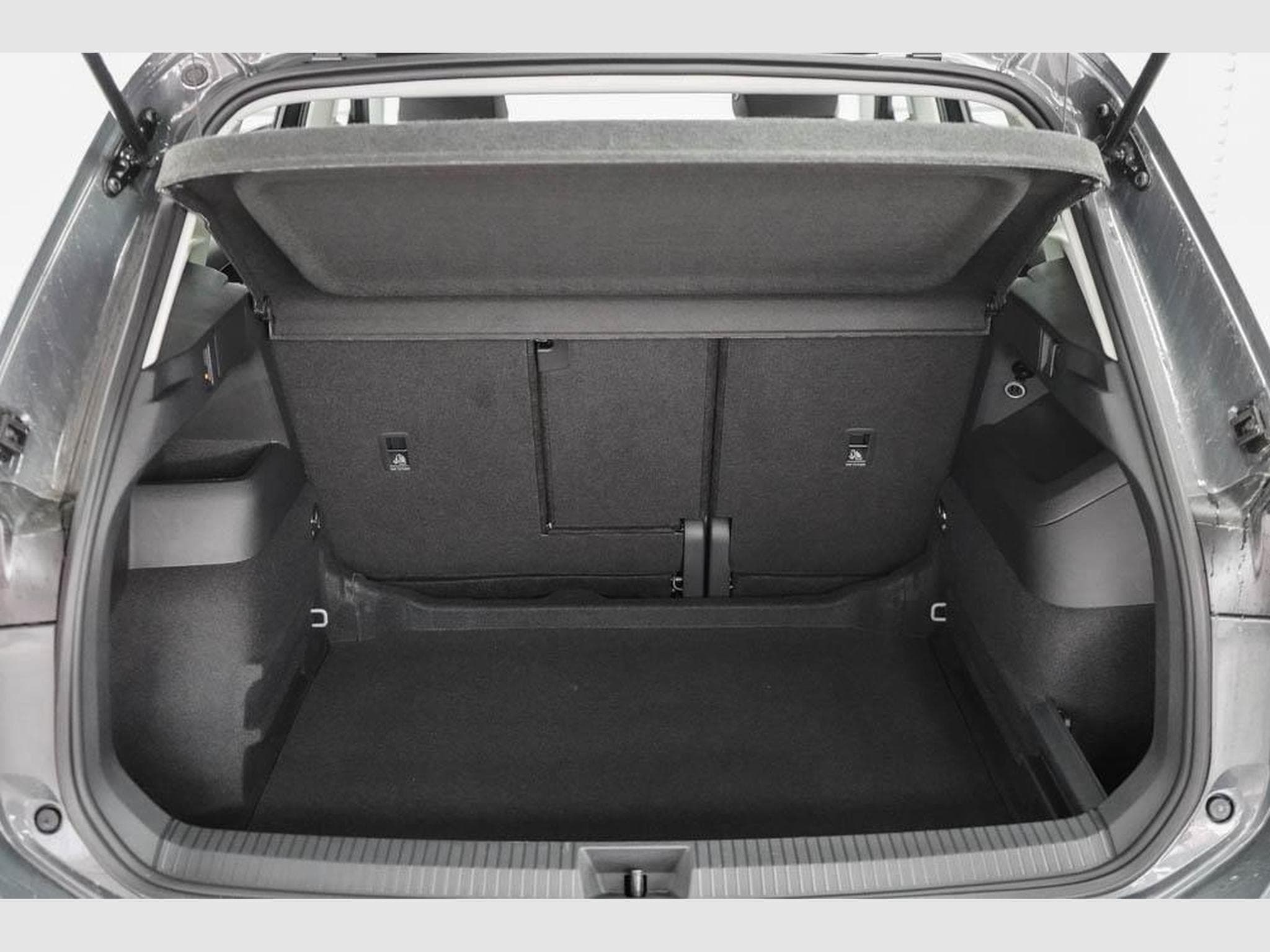 VW Tiguan 1,5 eTSI DSG (2026) - Photo 19