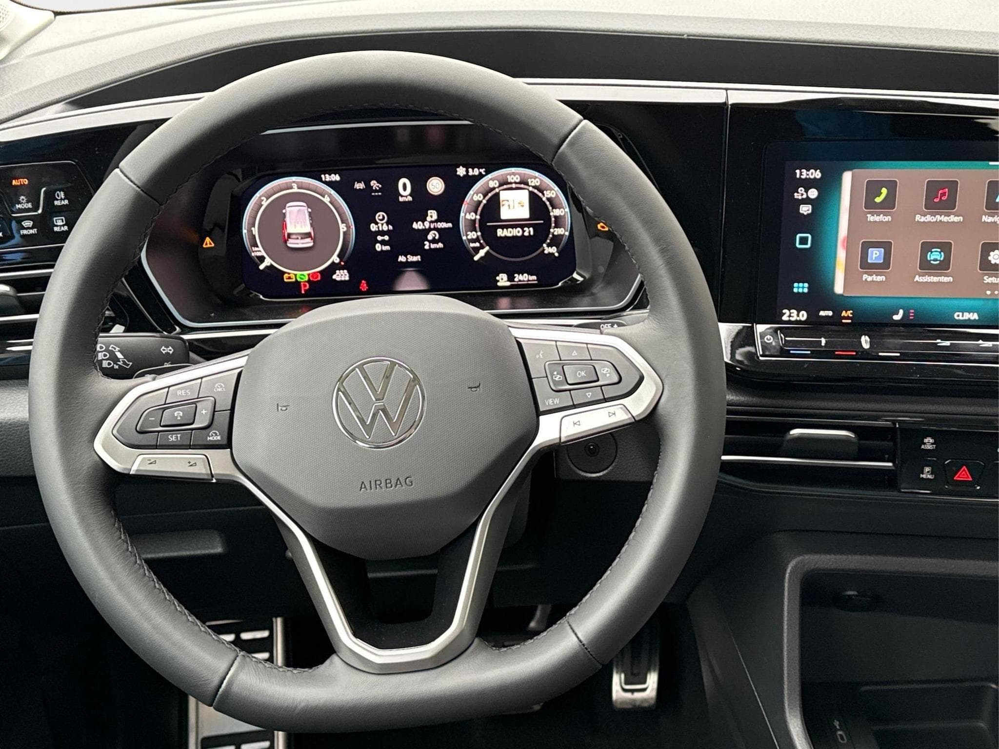 VW Caddy Style (2026) - Photo 8