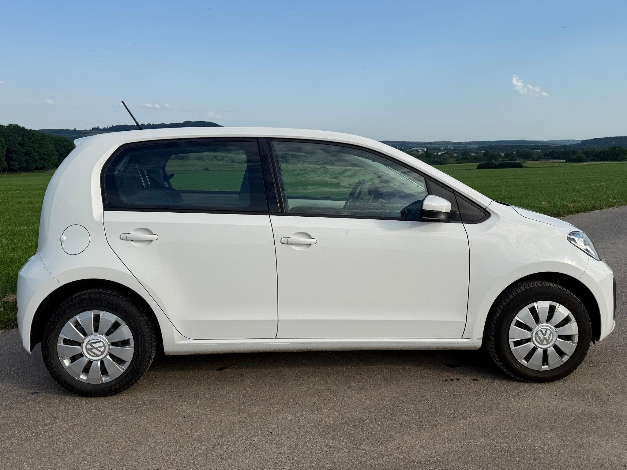 VW UP Abchya (2018) - Photo 6