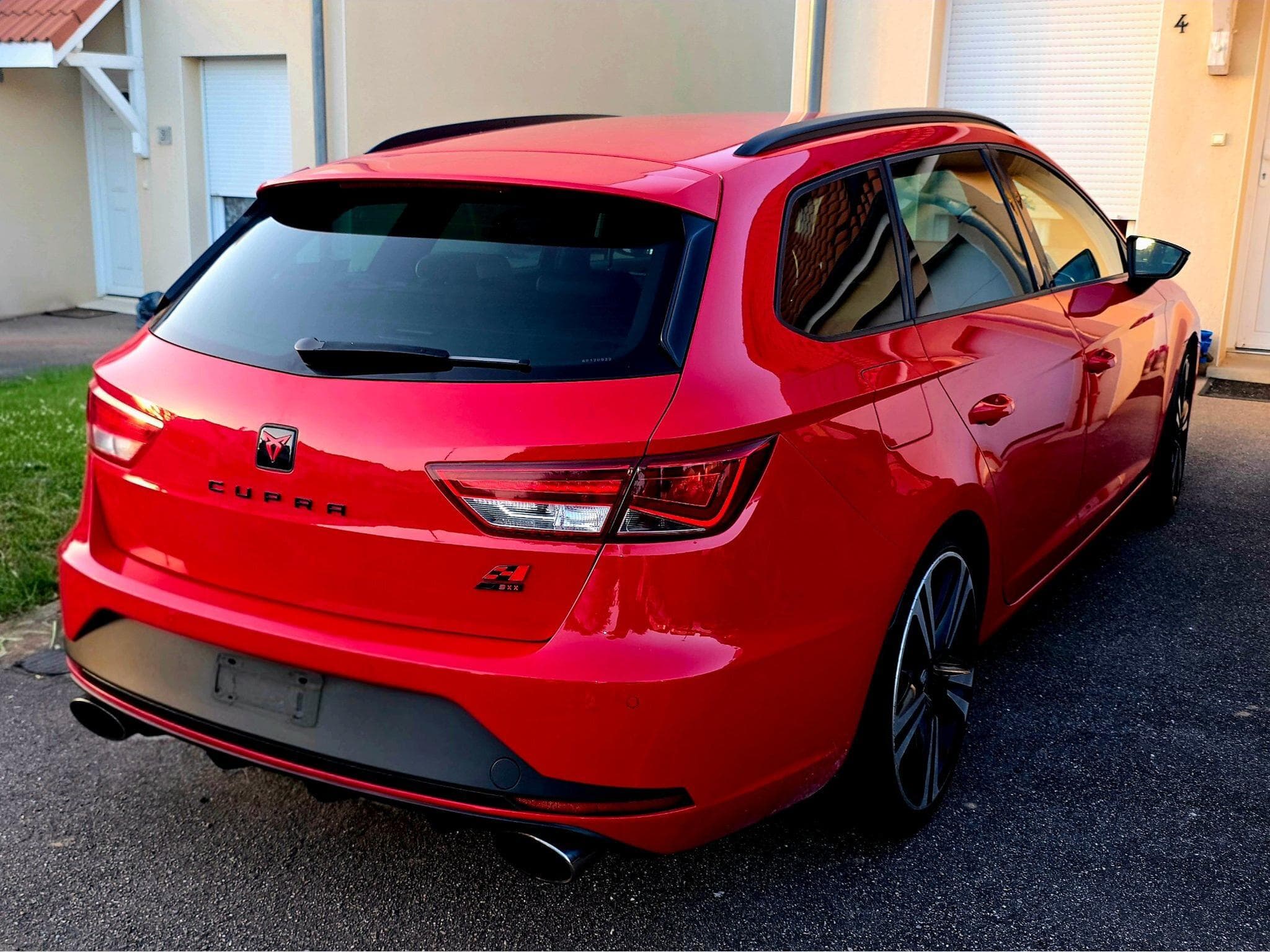 Seat Leon LEON ST 5F CUPRA 290 DSG 6 (2016) - Photo 1