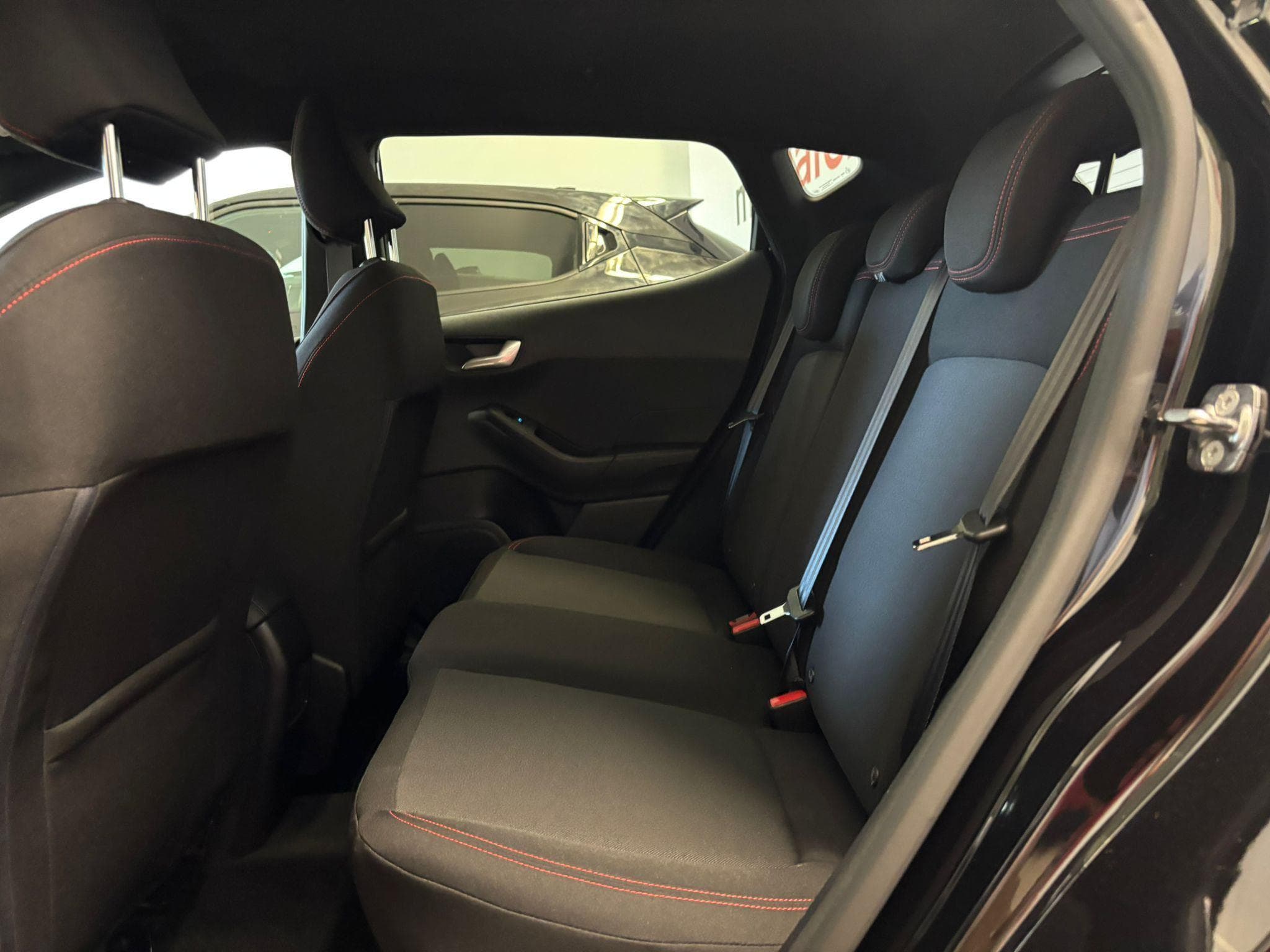Ford Fiesta ST-Line (2022) - Photo 12