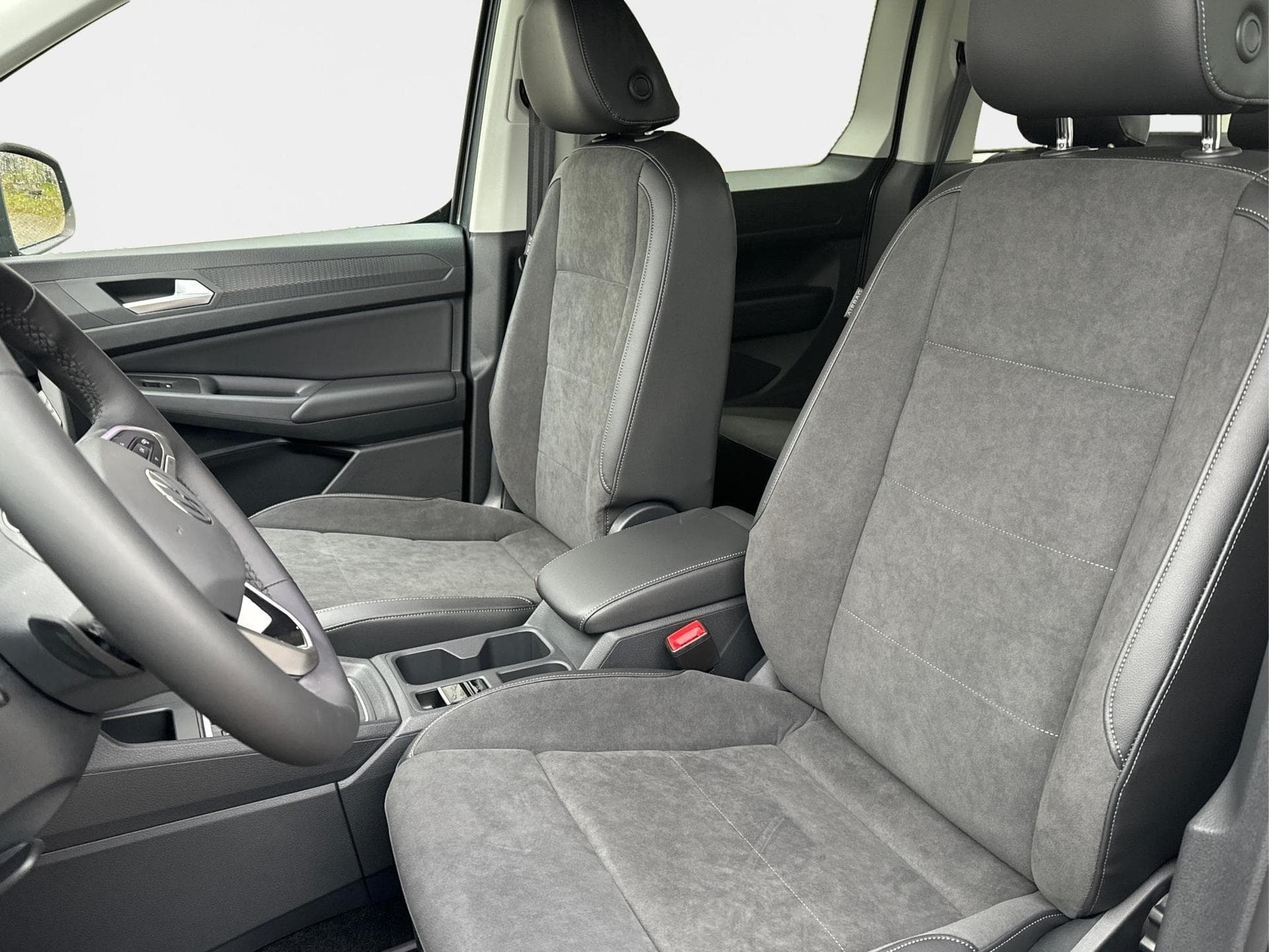 VW Caddy Style (2026) - Photo 14