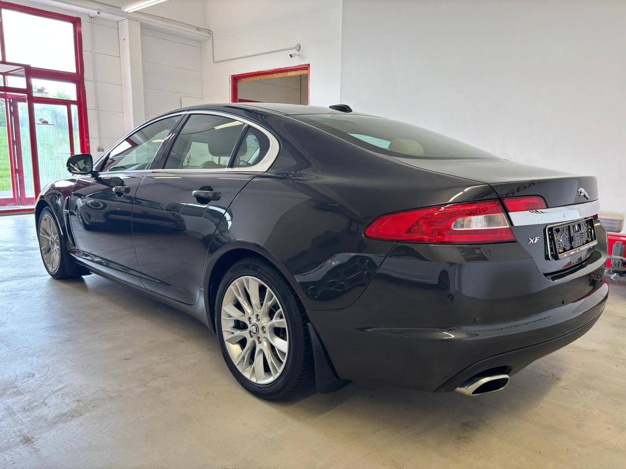 Jaguar XF 3.0 V6 Diesel Premium Luxury (2011) - Foto 4