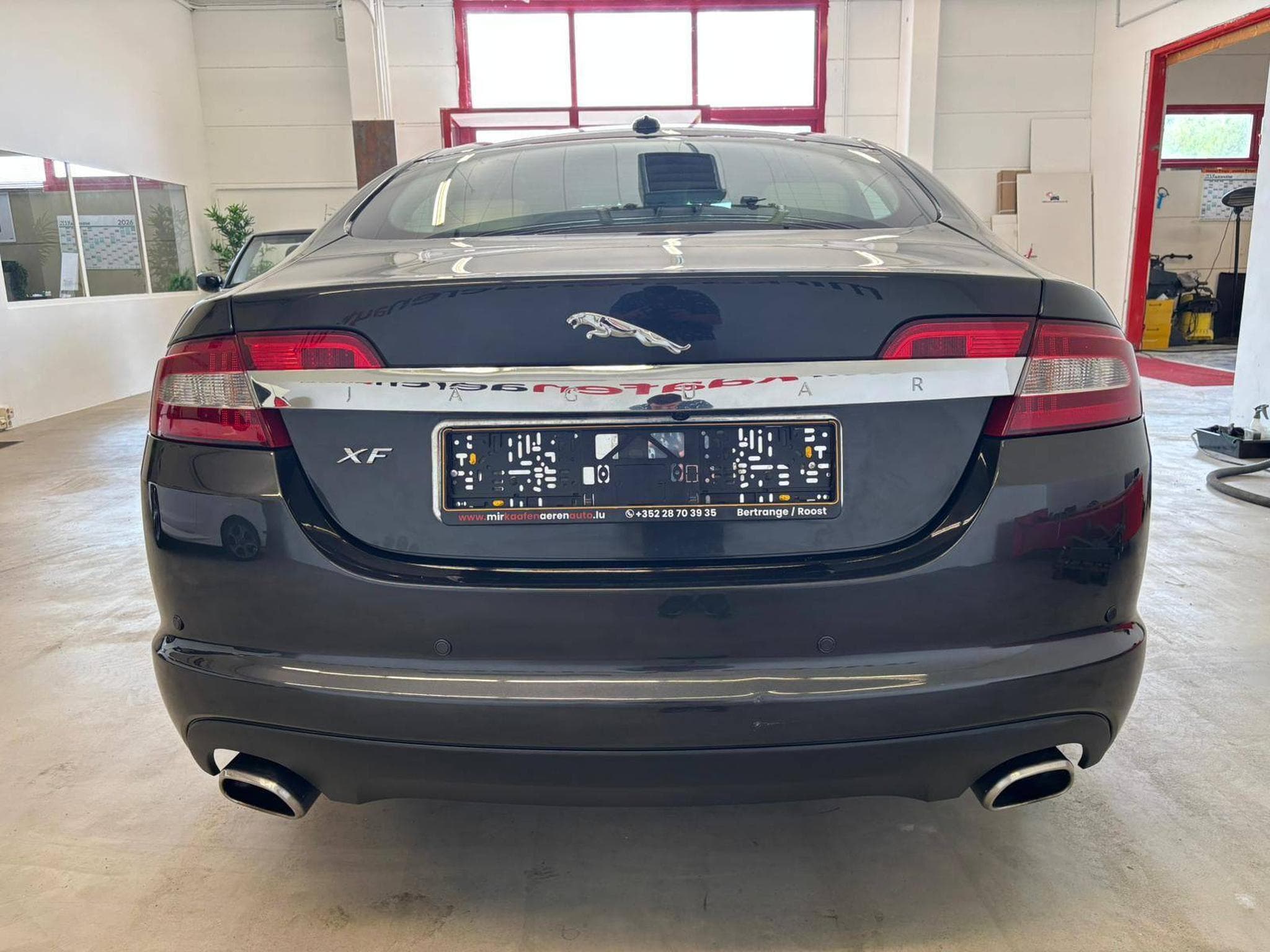 Jaguar XF 3.0 V6 Diesel Premium Luxury (2011) - Foto 5