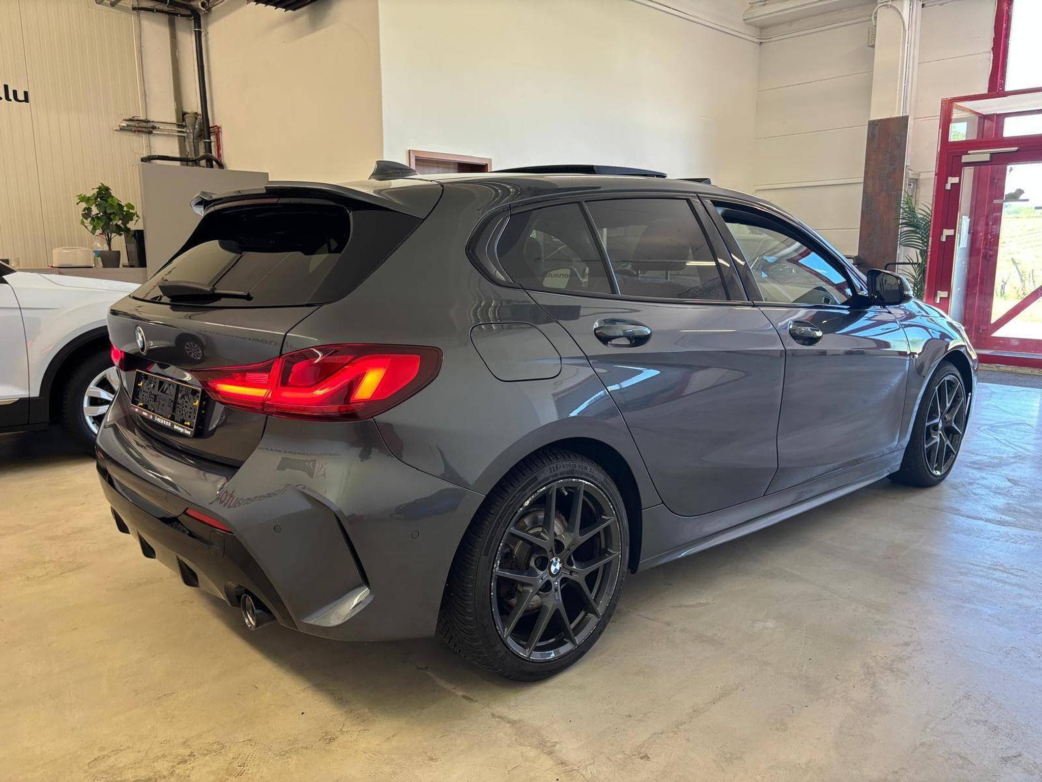 BMW 118 D M Sport (2020) - Photo 6