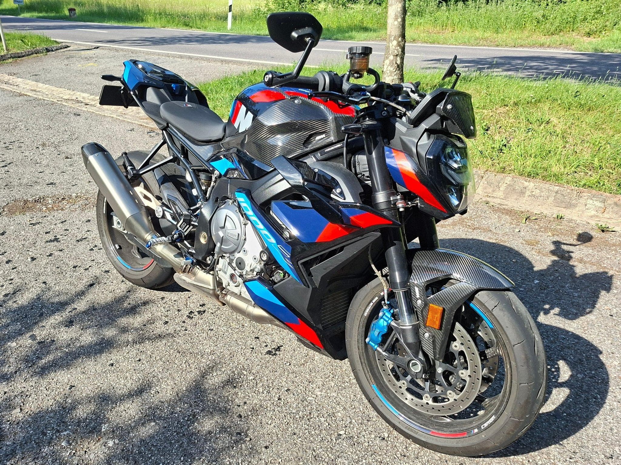 BMW M M1000R Competition (2023) - Photo 3