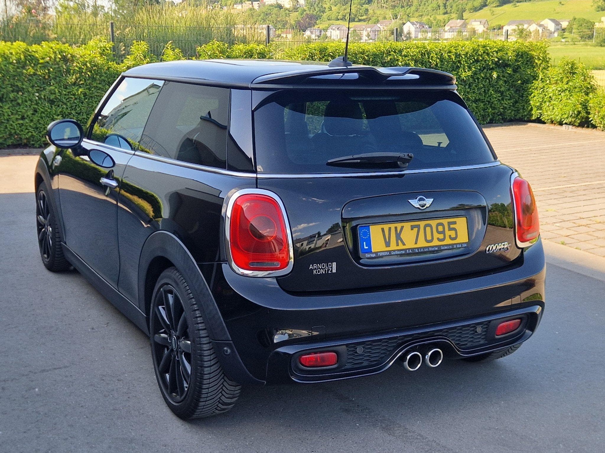 Mini Cooper Cooper S / Pack JCW+Cuir+Toit Pano+Navi+ (2014) - Photo 5