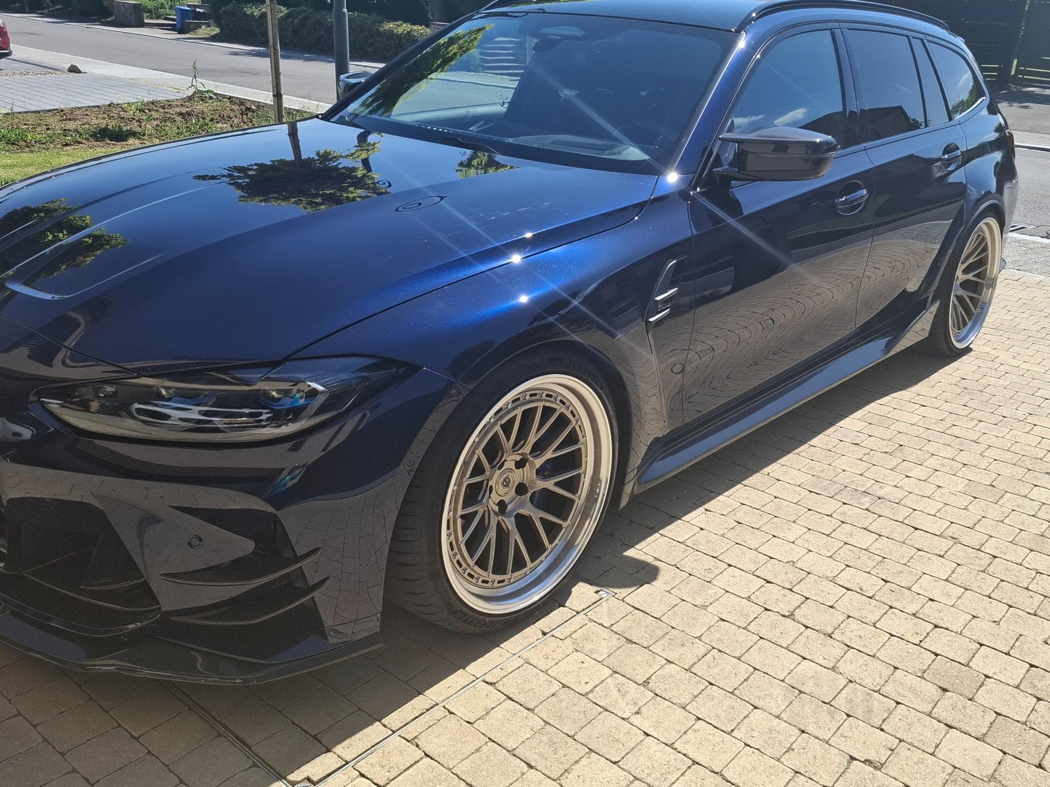 BMW M3 Touring Competition XDrive (2024) - Photo 4