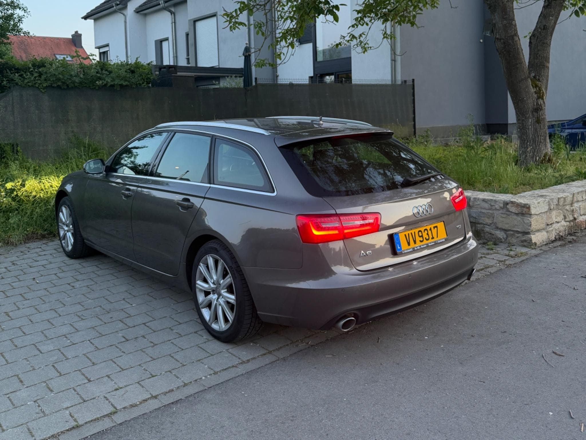 Audi A6 (2012) - Photo 1