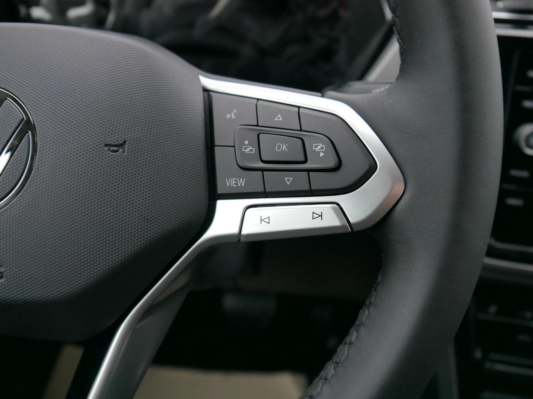 VW Touran Comfortline (2026) - Photo 14