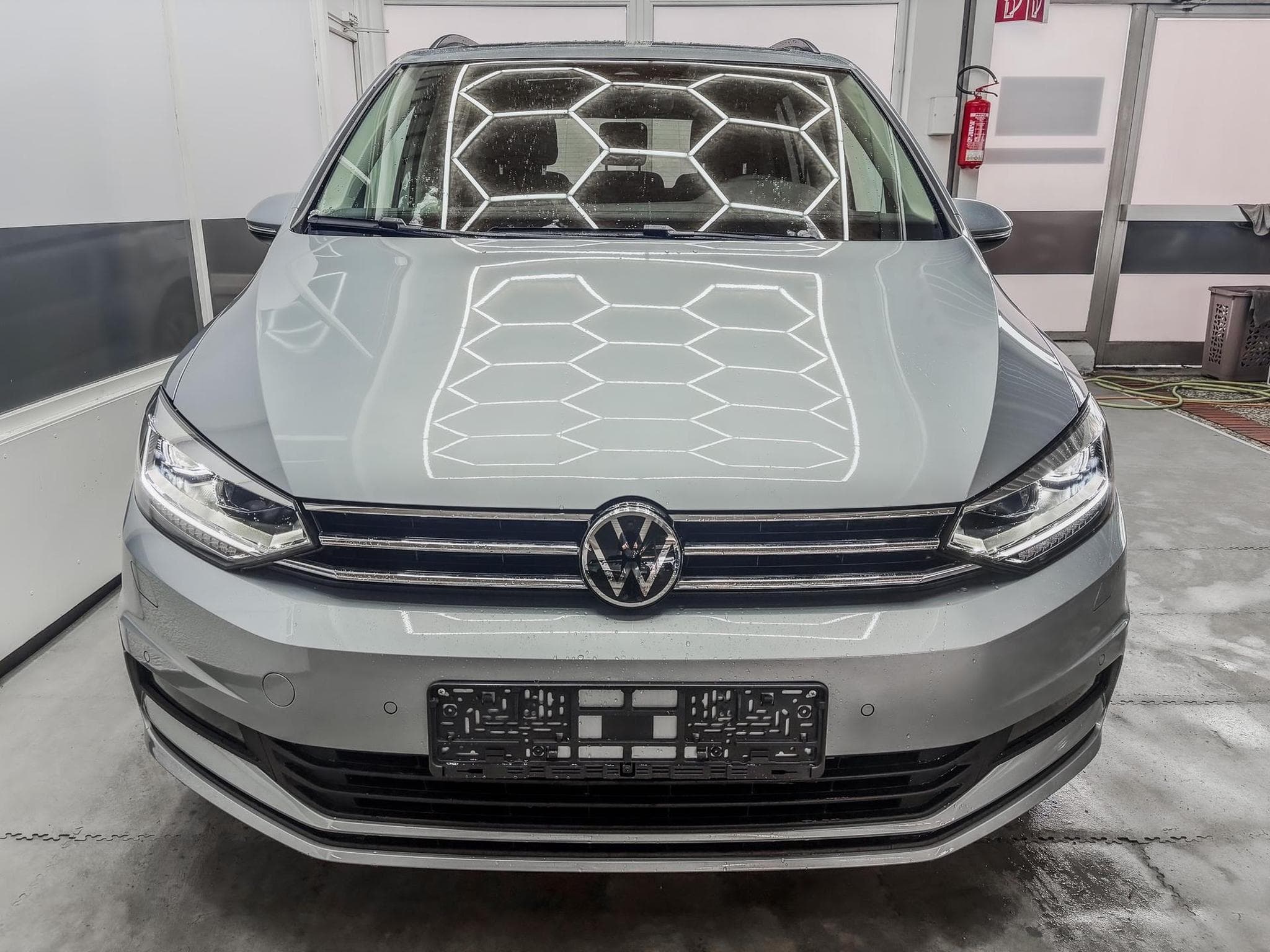 VW Touran Family (2026) - Photo 2