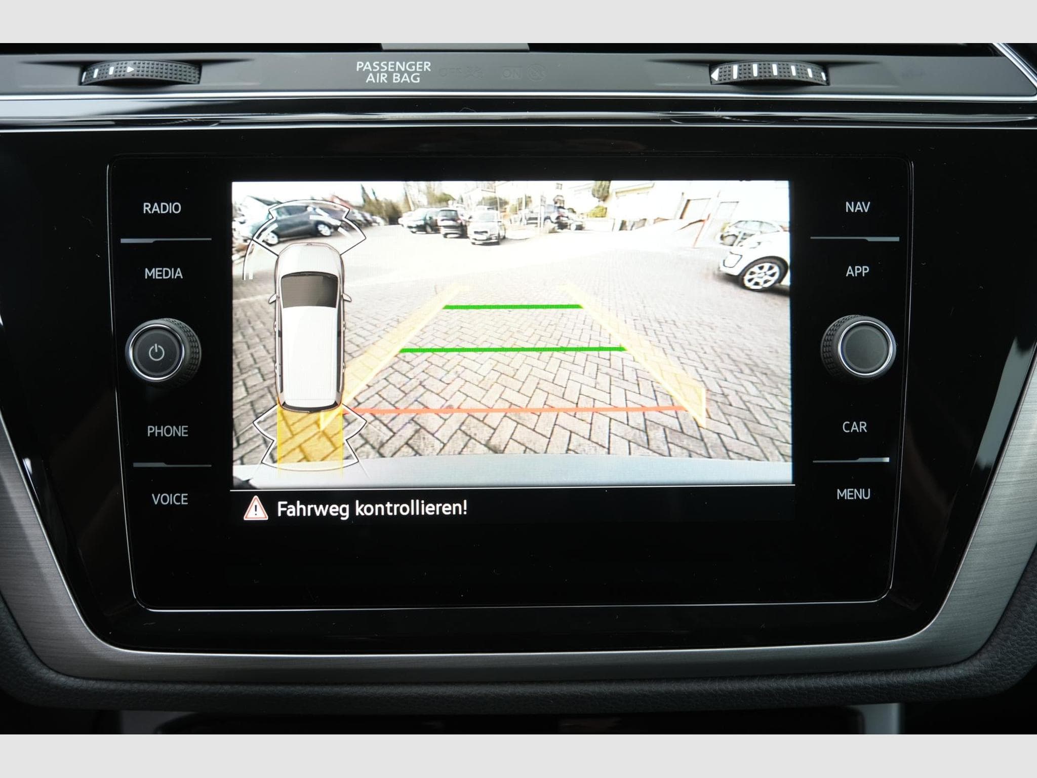 VW Touran 1.5 TSI DSG (2026) - Photo 14