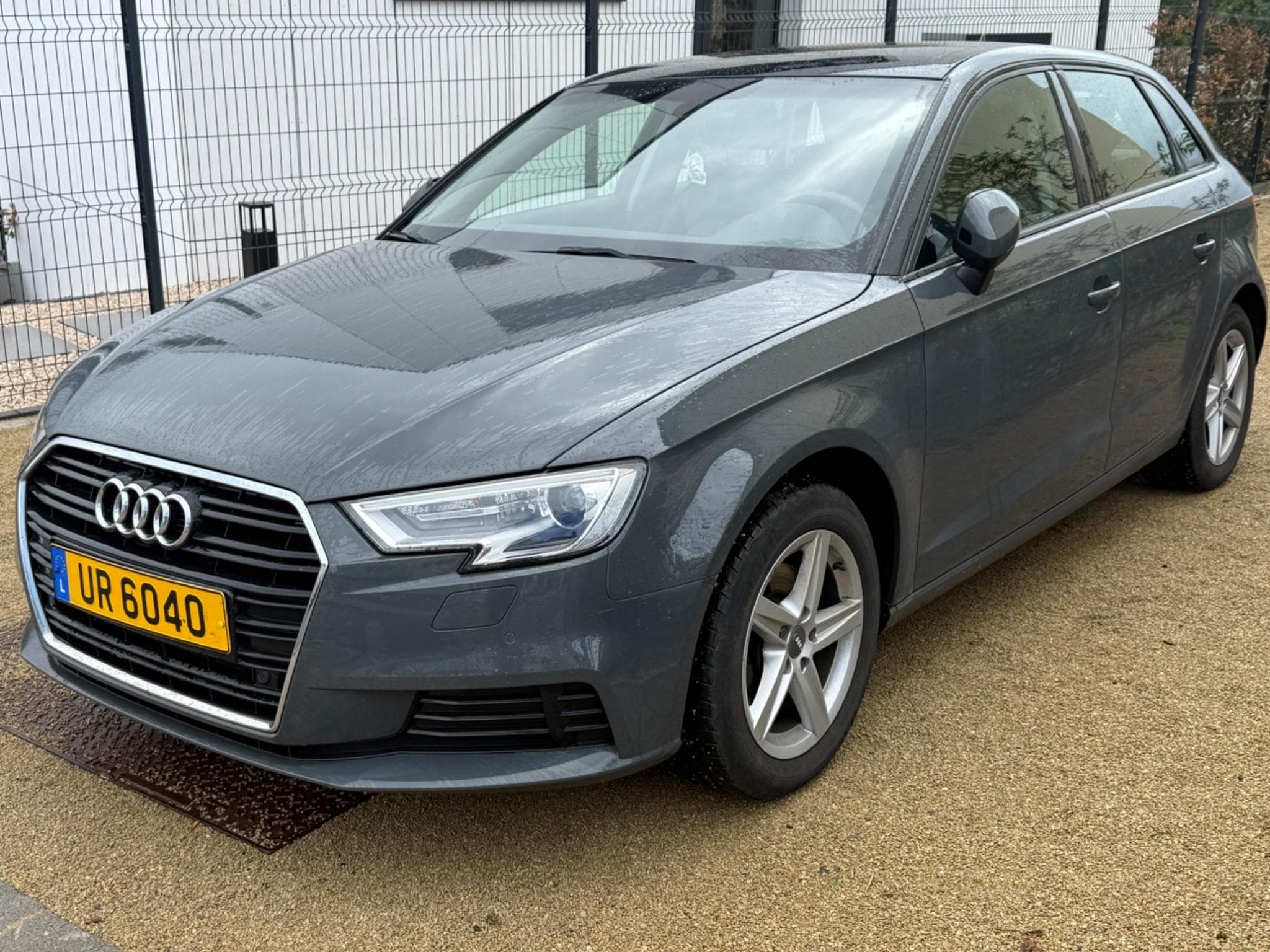 Audi A3 À 3 Sportback (2018) - Photo 1