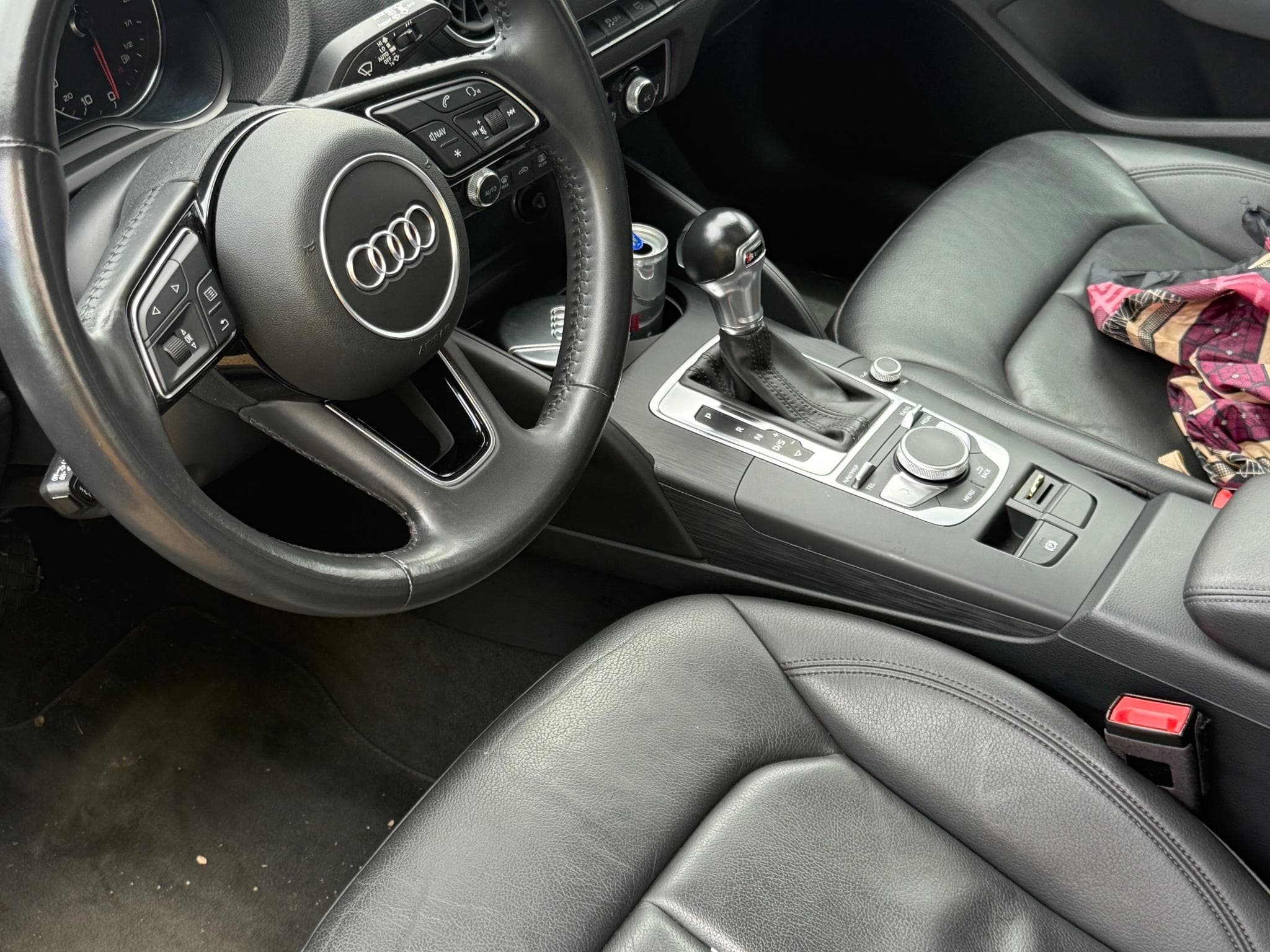 Audi A3 À 3 Sportback (2018) - Photo 3