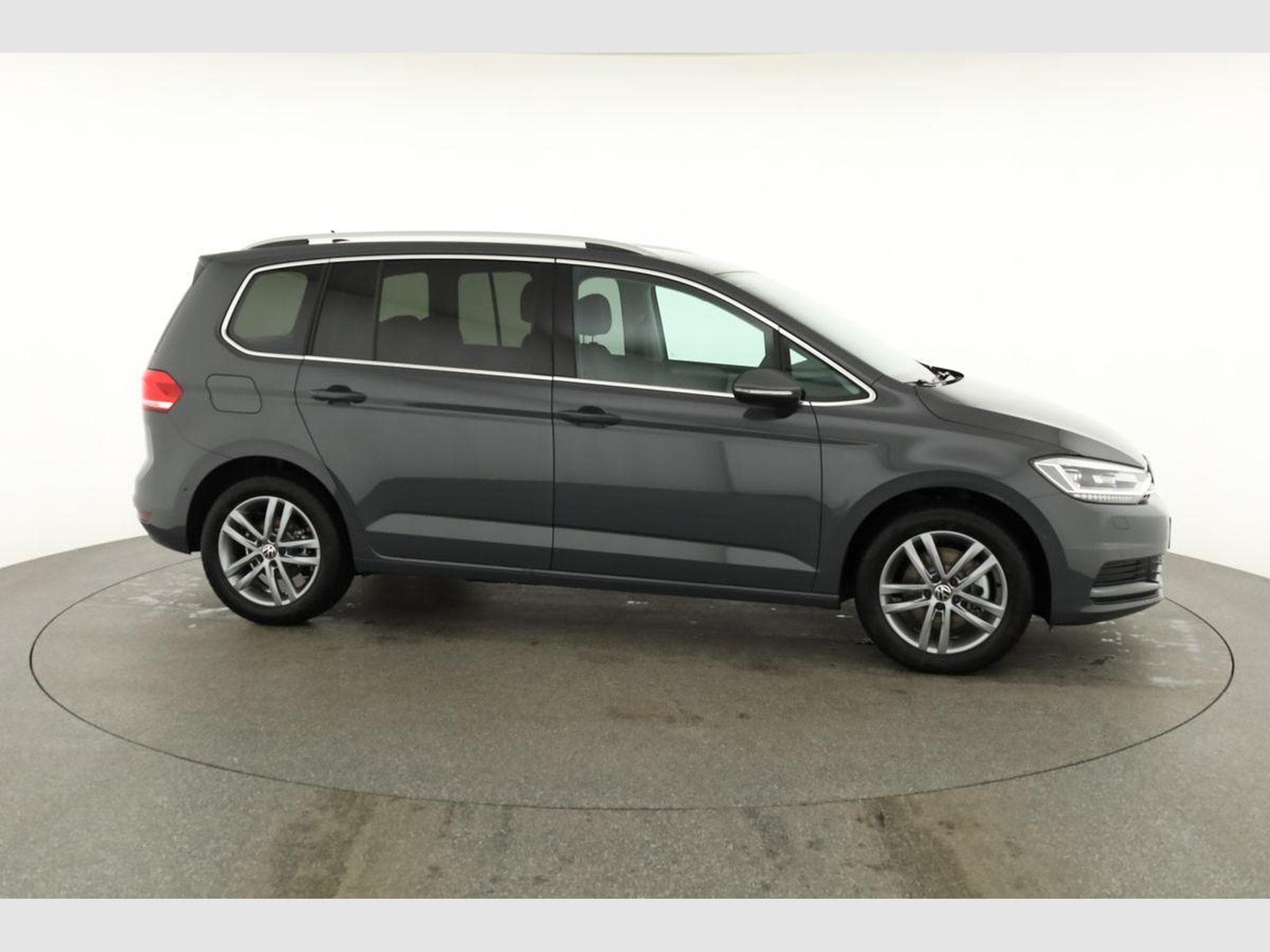 VW Touran Comfortline BMT/Start-Stopp (2026) - Photo 25