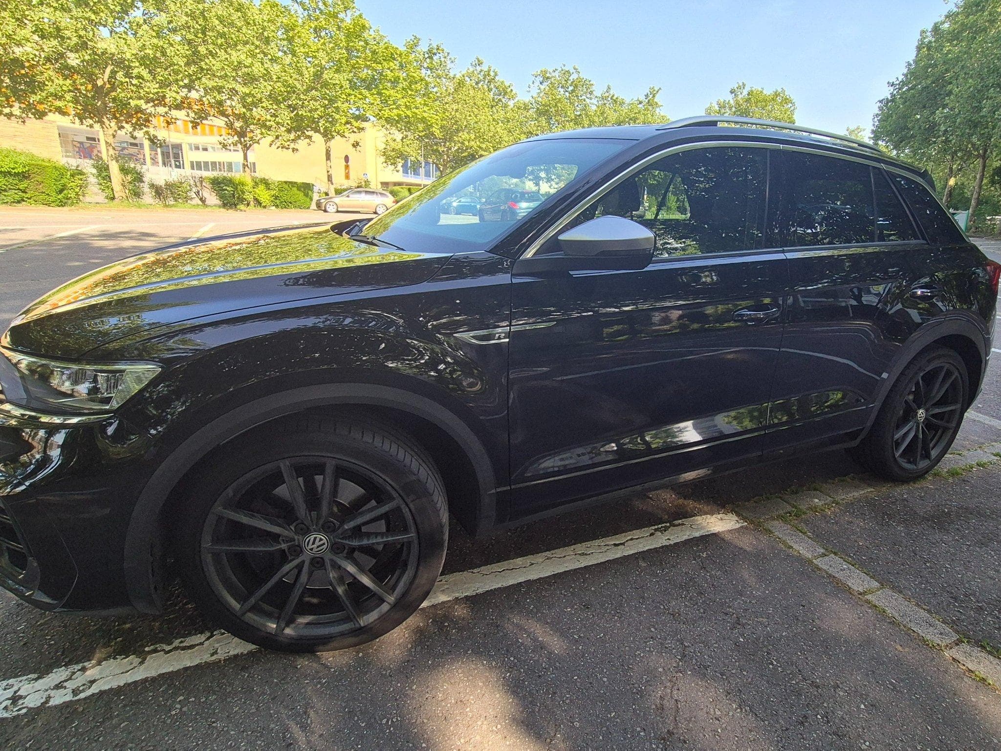 VW T-Roc R 2.0 TSI 300CV AKRAPOVIC (2020) - Photo 3