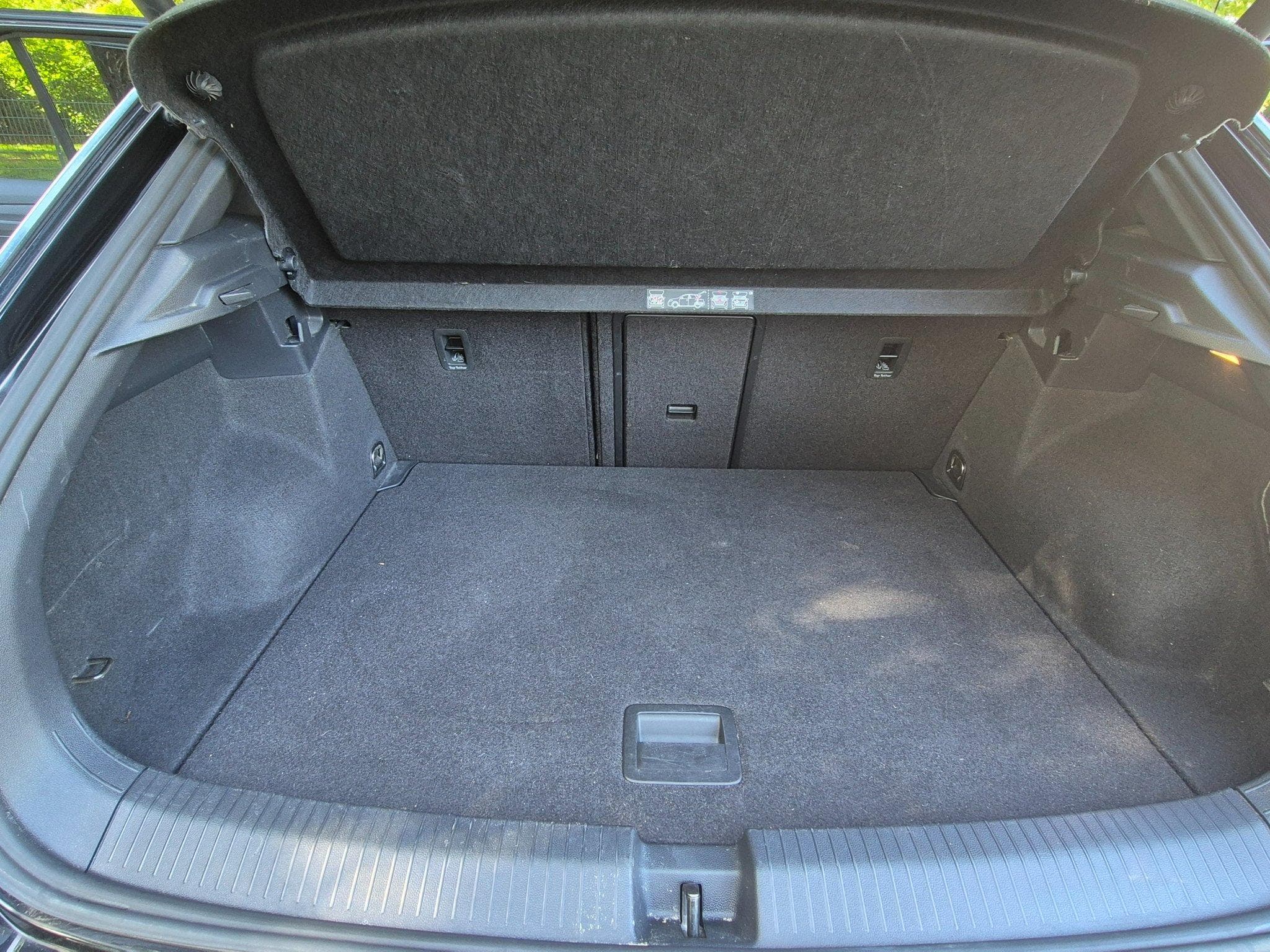 VW T-Roc R 2.0 TSI 300CV AKRAPOVIC (2020) - Photo 12