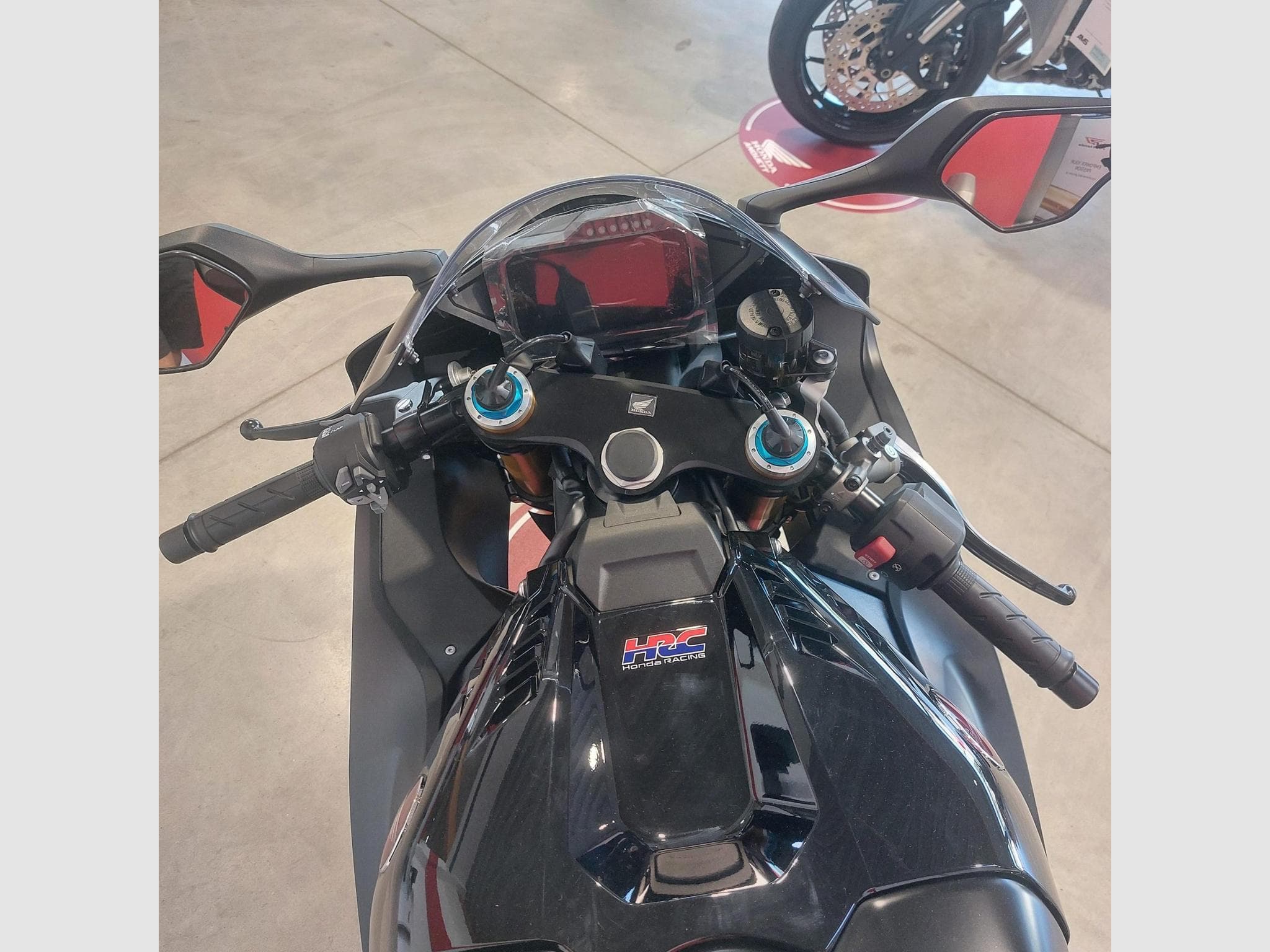 Honda CBR 1000 RR / SP (2026) - Photo 4