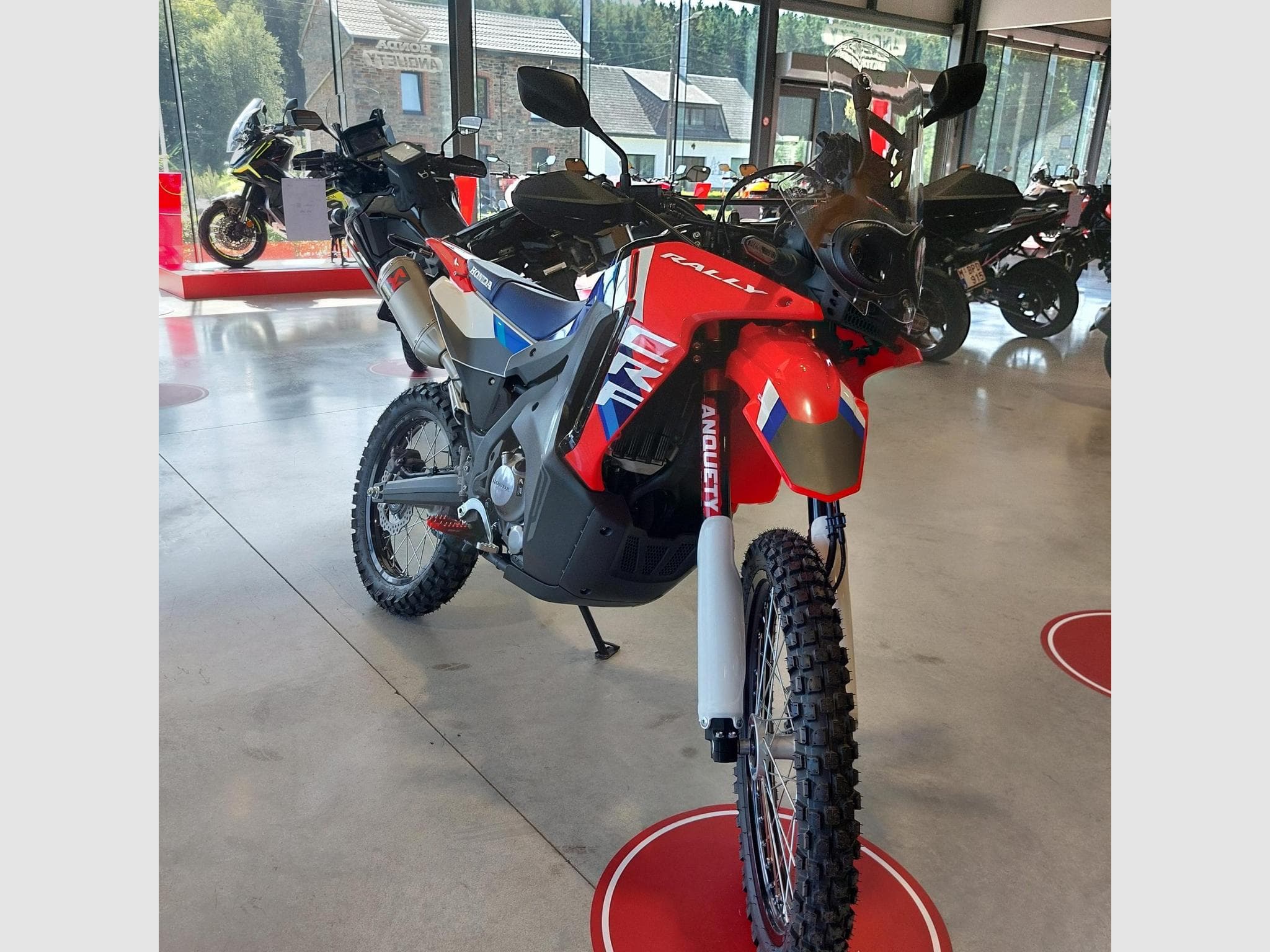 Honda CRF 300 Rally (2026) - Photo 2