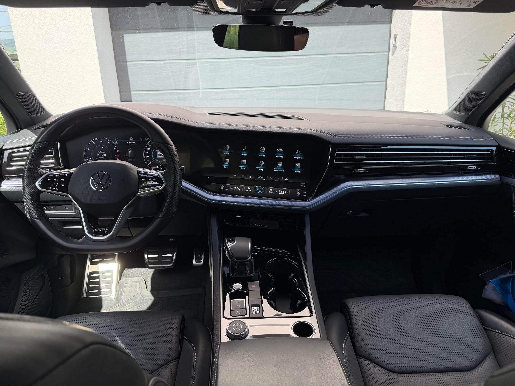 VW Touareg TFSI V6 4Mo R-Line Tiptronic (2021) - Photo 5