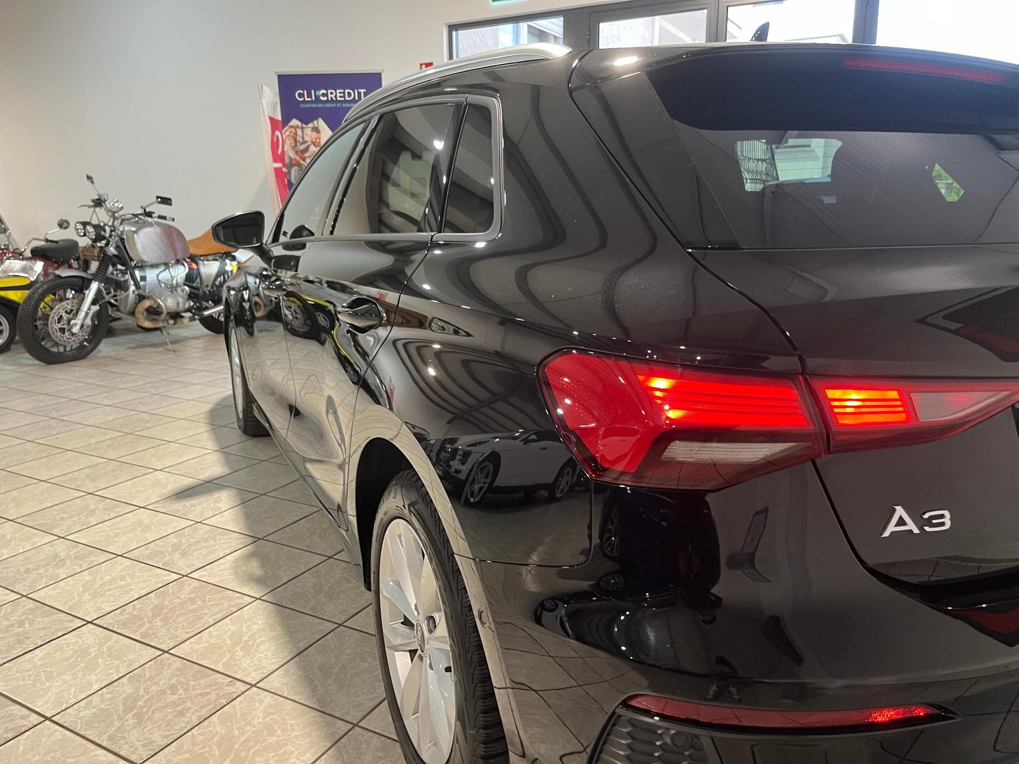 Audi A3 35 TFSI S tronic (2021) - Photo 9