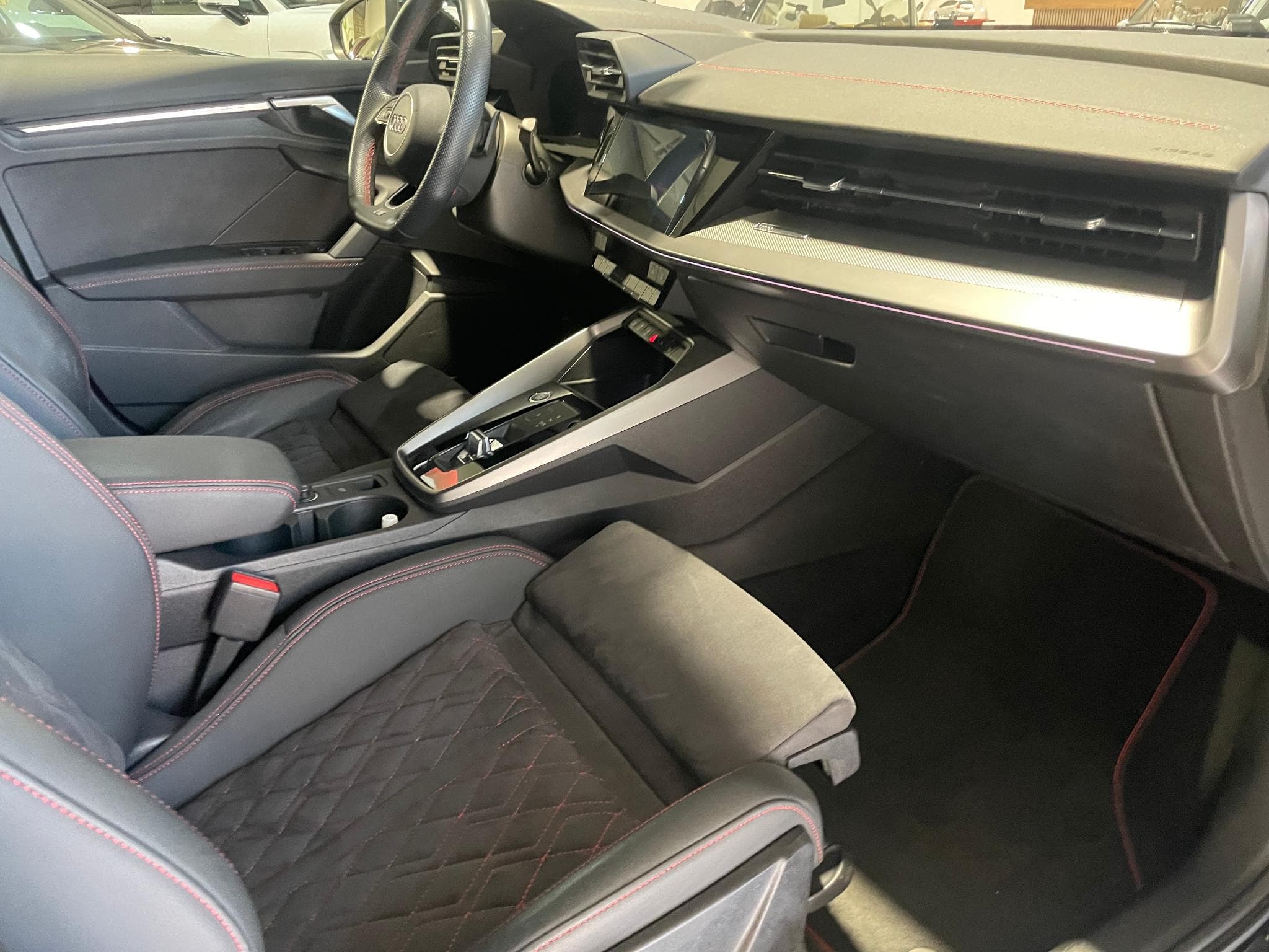 Audi A3 Sportback S line 35 TDI (2023) - Photo 24