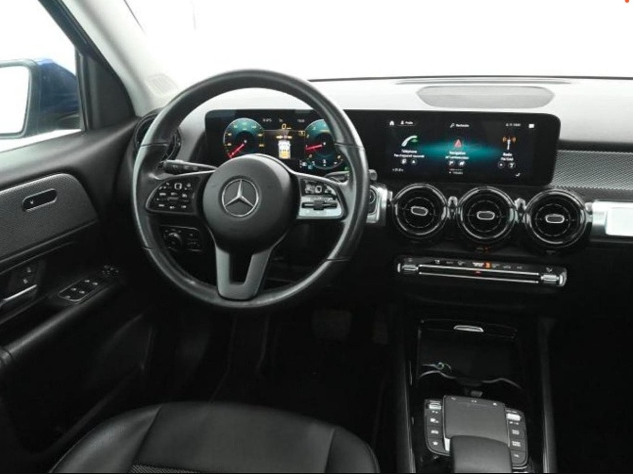 Mercedes GLB 200 GLB 200/Panorama/Progressive Aut. (2021) - Photo 3